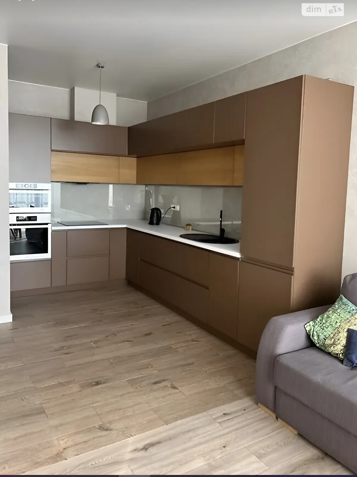Продается 1-комнатная квартира 60.1 кв. м в Днепре, ул. Симферопольская - фото 1