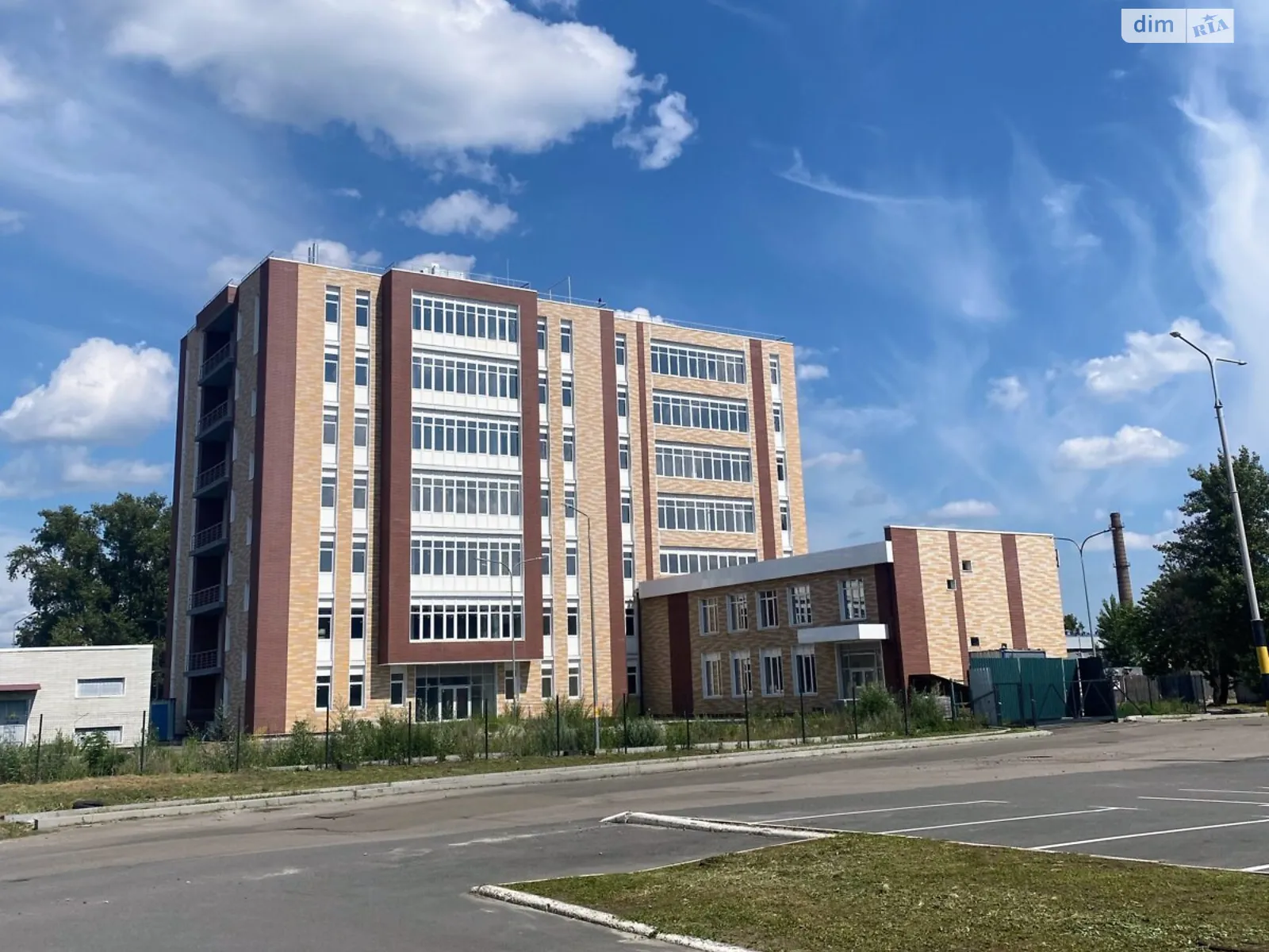 Продається офіс 6084 кв. м в бізнес-центрі, цена: 4350000 $ - фото 1
