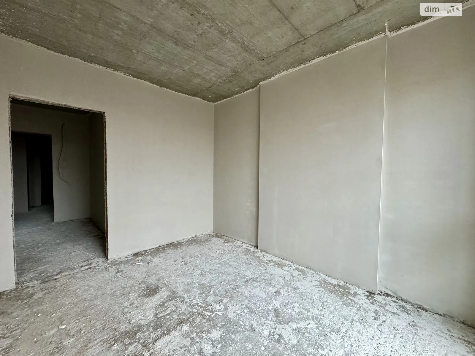 Продается 1-комнатная квартира 35.6 кв. м в Ивано-Франковске, ул. Гарбарская, 31 - фото 1