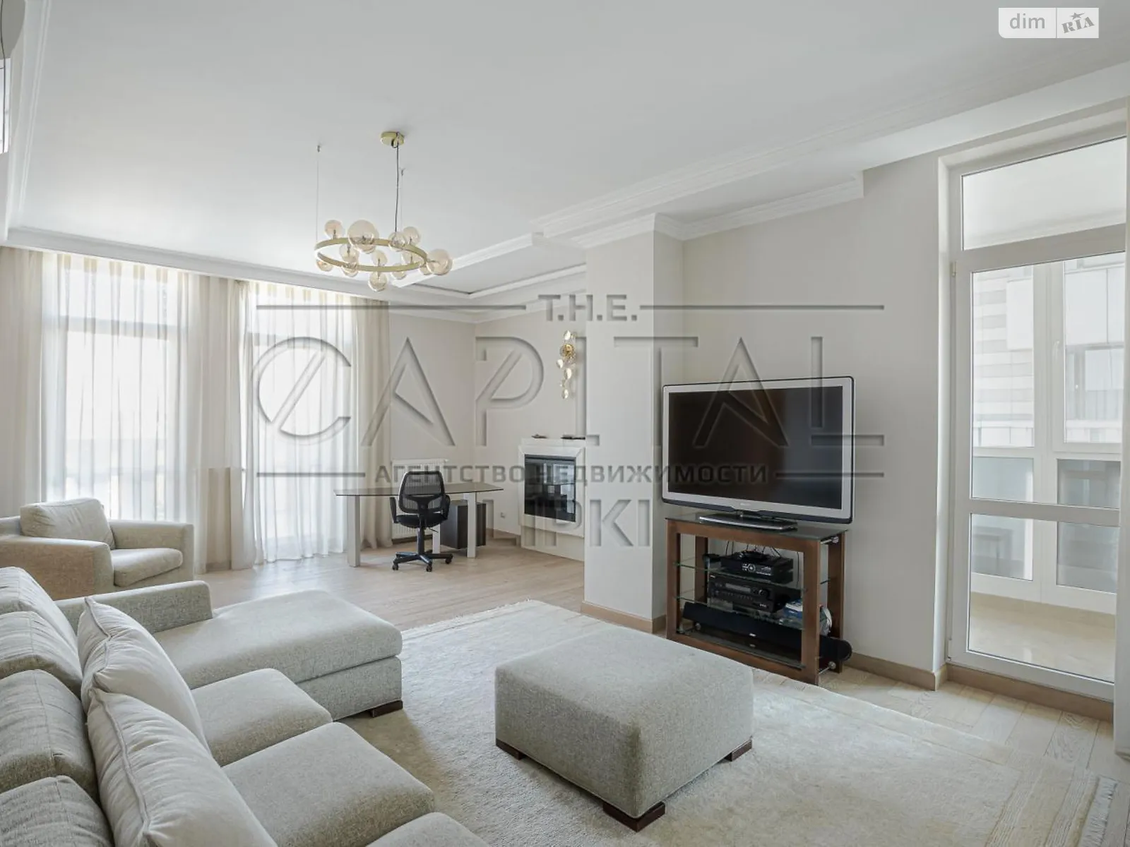 Продается 3-комнатная квартира 119.6 кв. м в Киеве, ул. Андрея Верхогляда(Драгомирова), 3 - фото 1