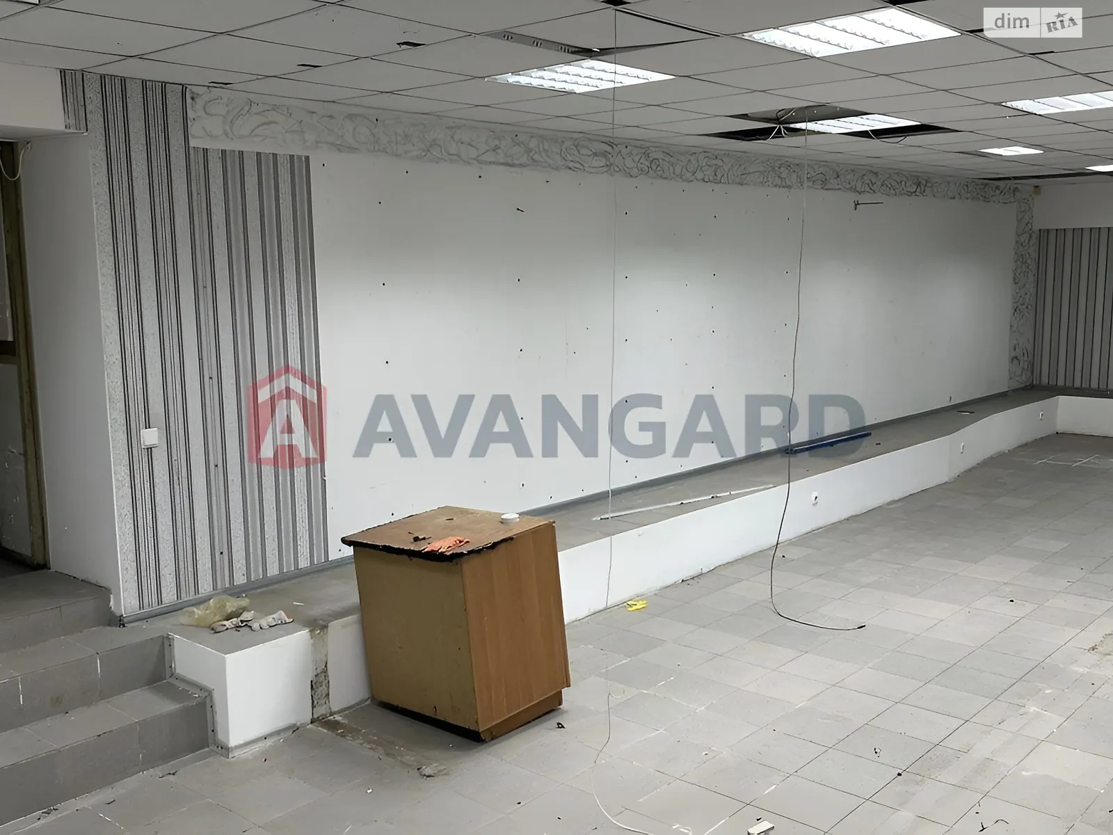 Продается объект сферы услуг 75 кв. м в 5-этажном здании, цена: 13000 $ - фото 1