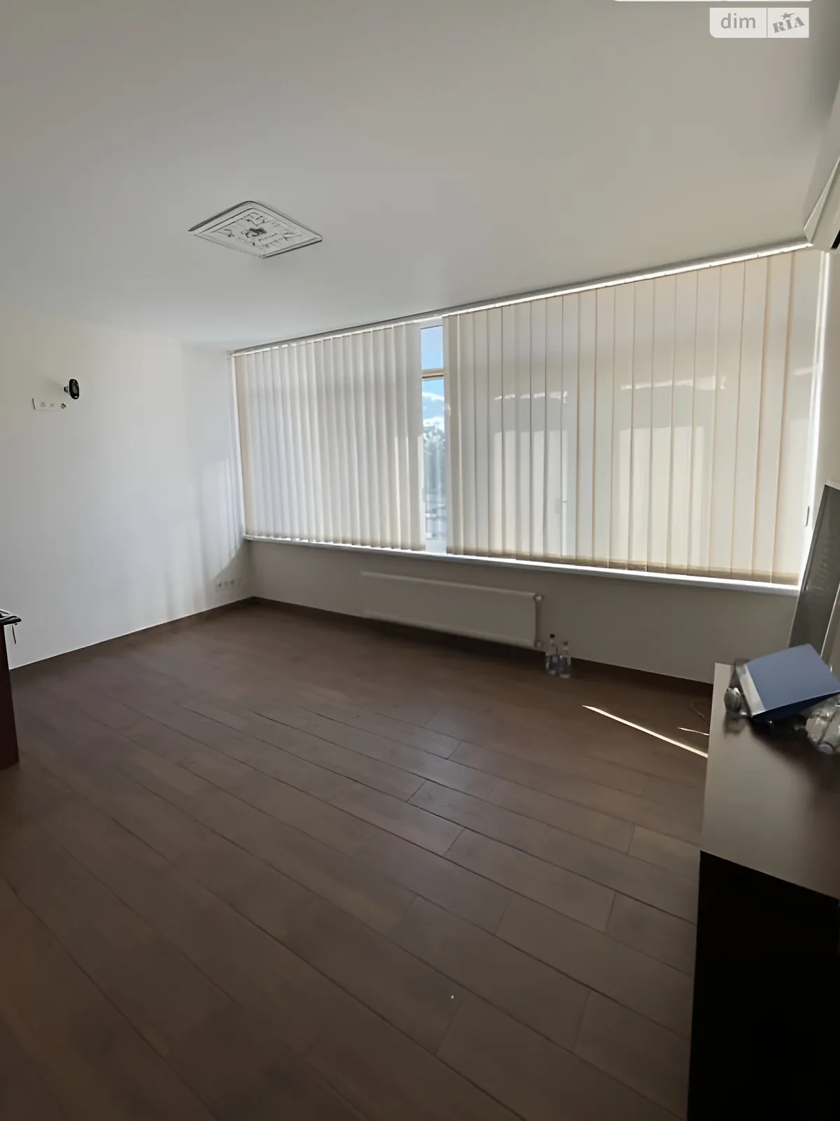 Продається 3-кімнатна квартира 72.5 кв. м у Одесі, вул. Басейна, 6А - фото 1