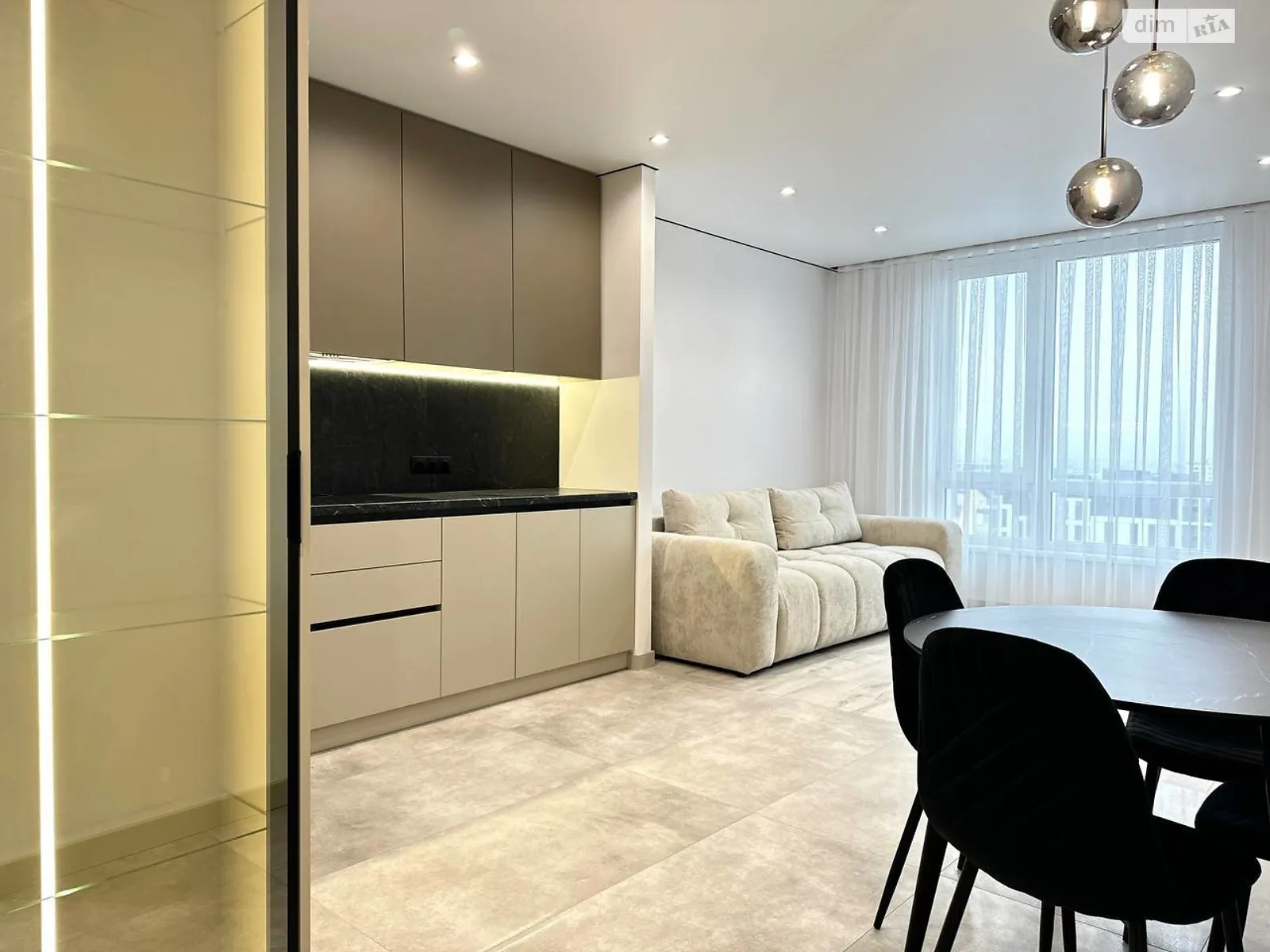 Продається 2-кімнатна квартира 78.1 кв. м у Івано-Франківську, цена: 125000 $ - фото 1