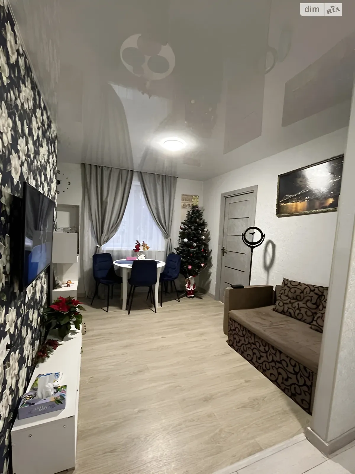 Продається 2-кімнатна квартира 49.7 кв. м у Дніпрі, цена: 35000 $ - фото 1