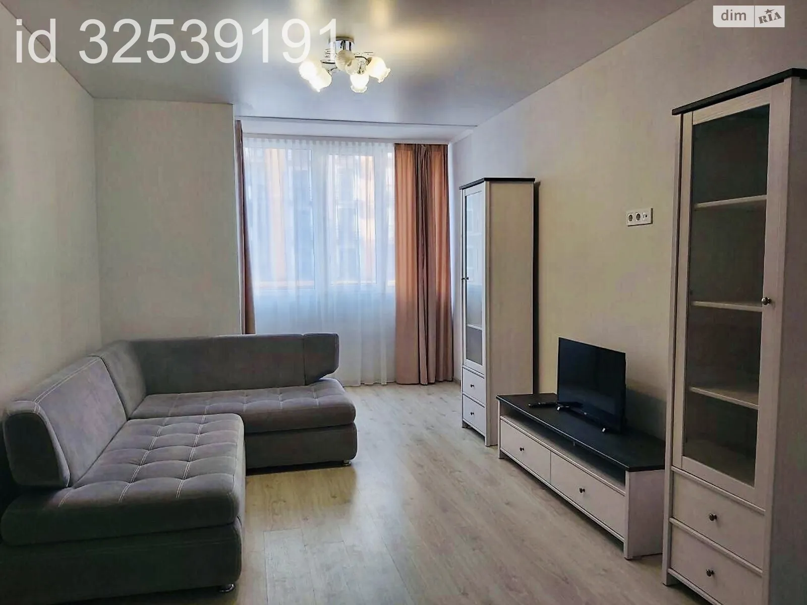 Продается 2-комнатная квартира 78.4 кв. м в Львове, ул. Стрыйская - фото 1