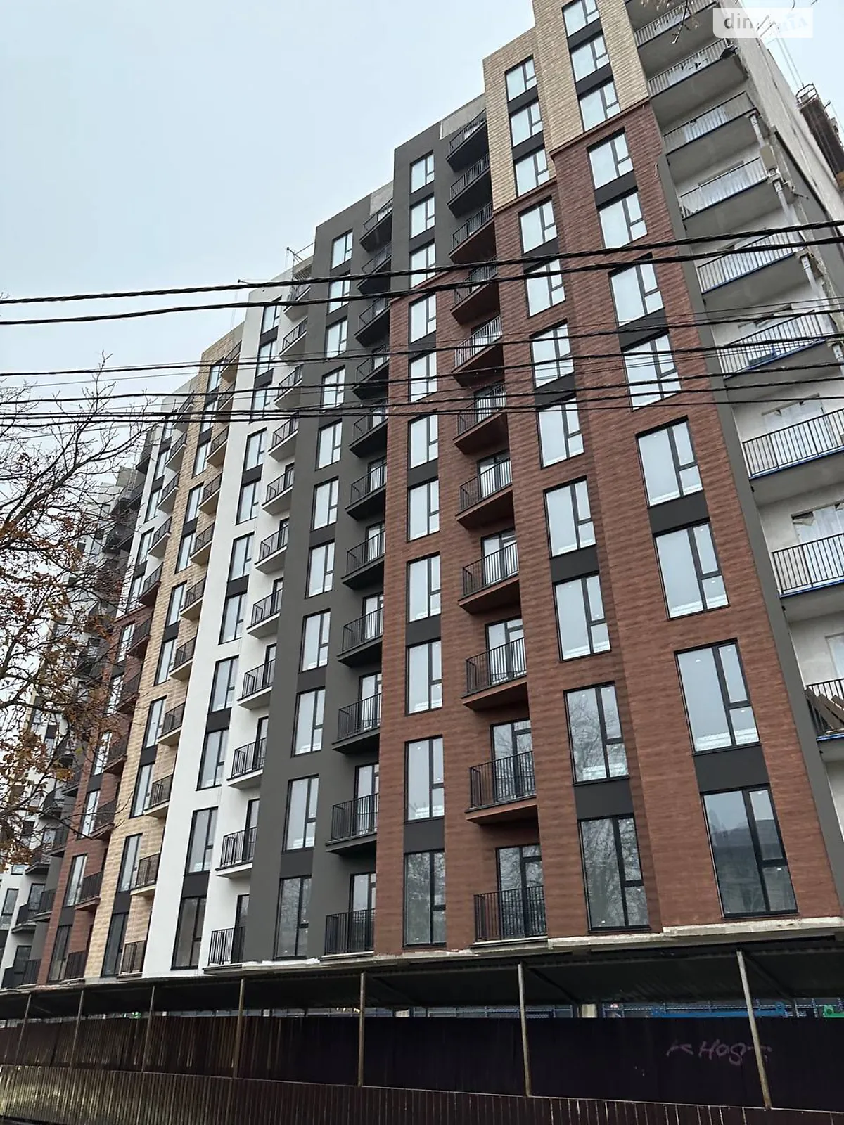 Продається 1-кімнатна квартира 42.85 кв. м у Одесі, вул. Чубаївська, 1 - фото 1