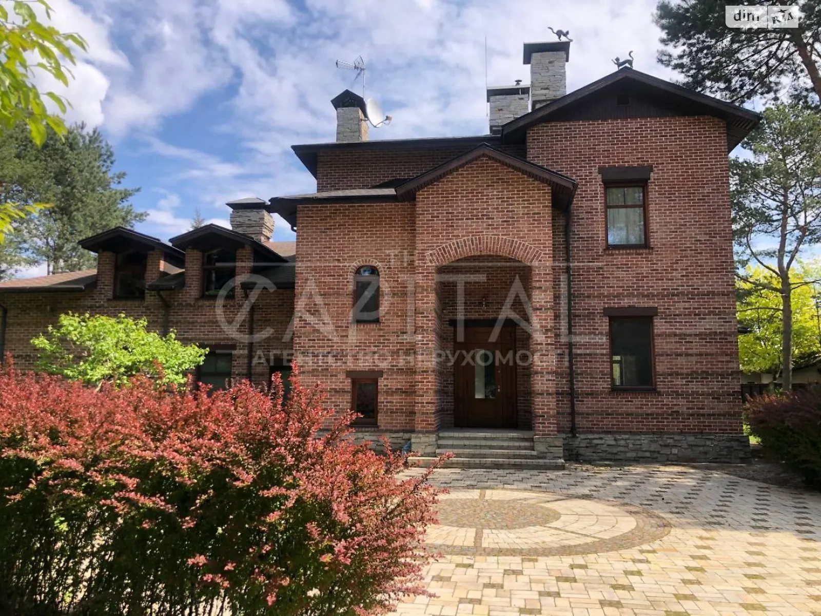 Продается дом на 2 этажа 538.4 кв. м с мебелью, цена: 1000000 $ - фото 1