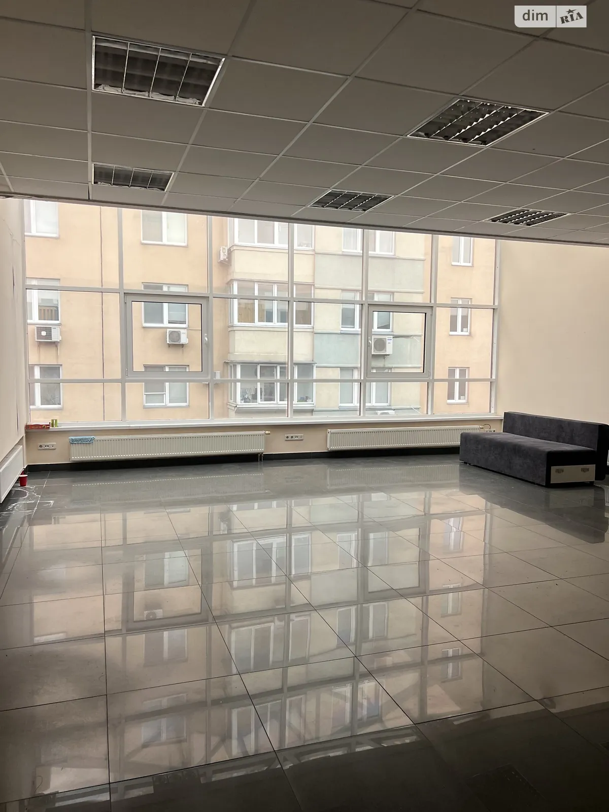 Здається в оренду офіс 80 кв. м в бізнес-центрі, цена: 20000 грн - фото 1