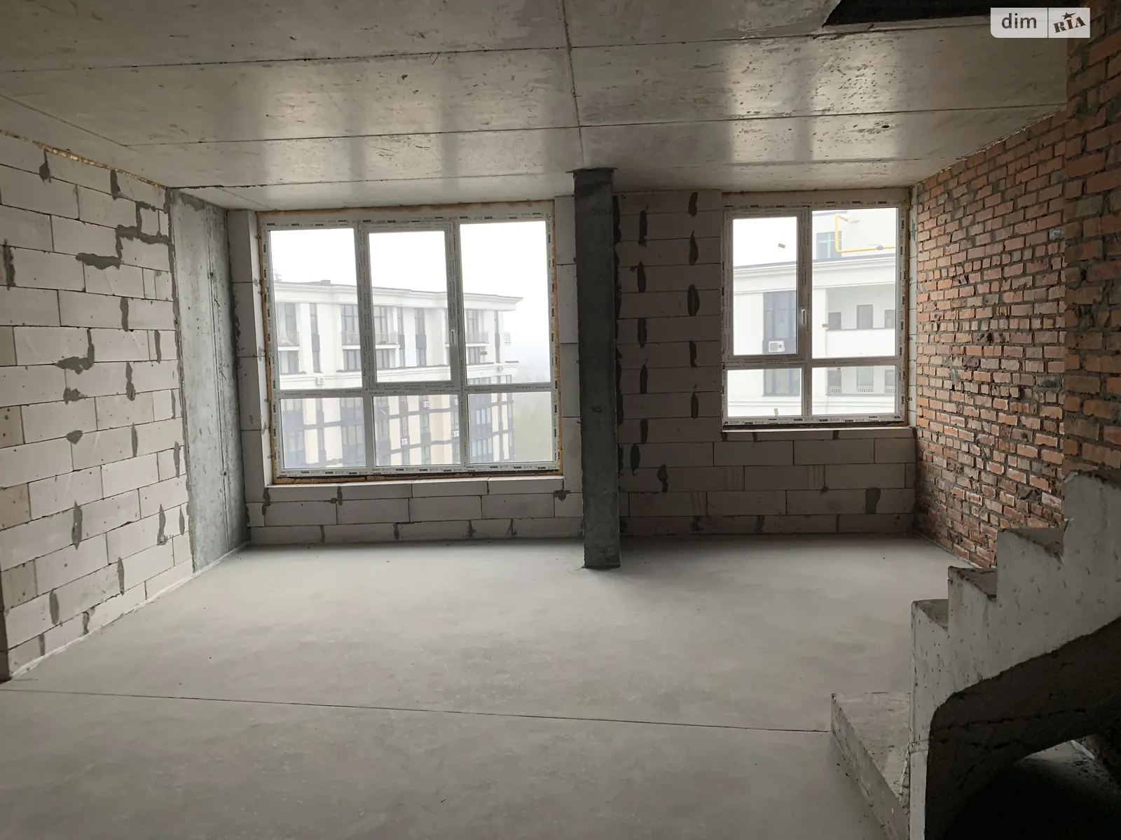 Продается 3-комнатная квартира 123 кв. м в Ирпене, ул. Университетская(Карла Маркса), 3/13 - фото 1