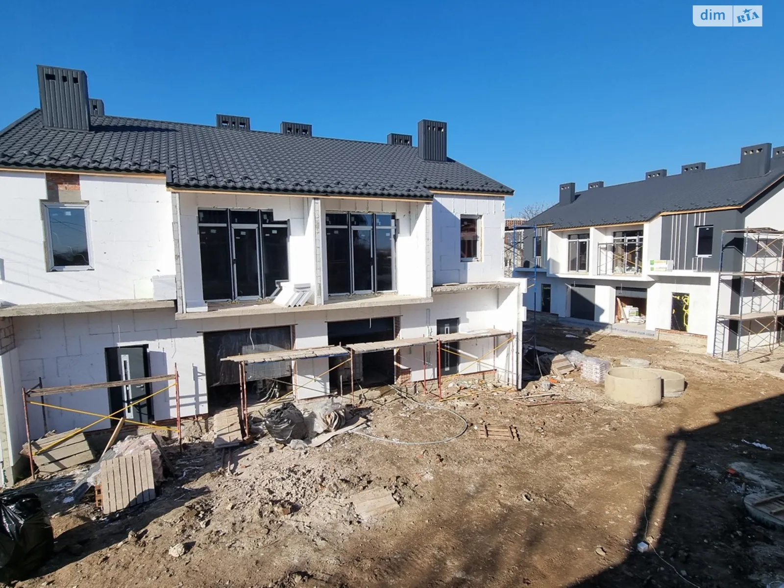 Продається частина будинку 140 кв. м з терасою, цена: 99500 $ - фото 1