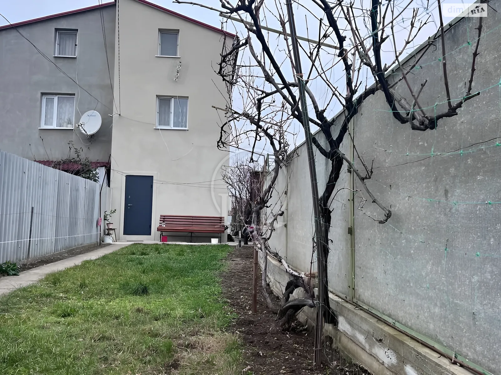 Продається частина будинку 85 кв. м з мансардою, цена: 40000 $ - фото 1
