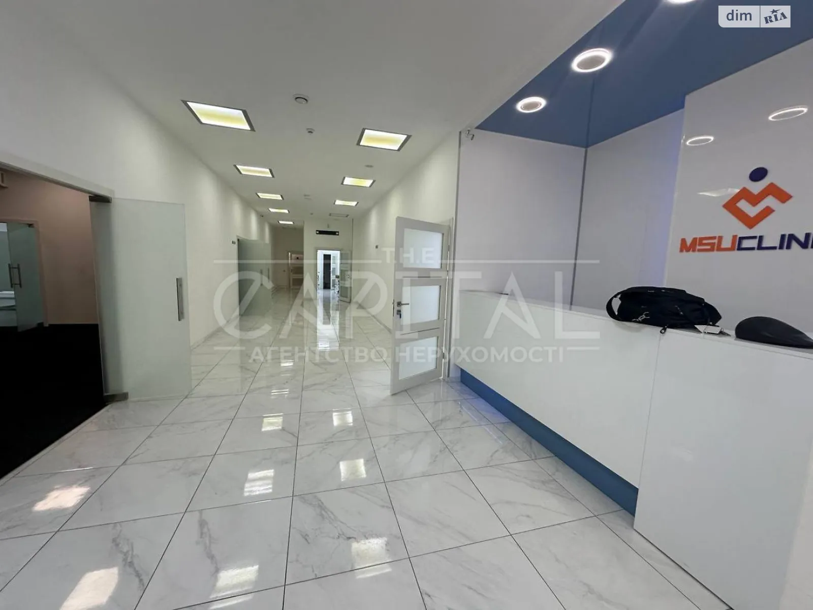 Сдается в аренду офис 318.5 кв. м в бизнес-центре, цена: 4778 $ - фото 1