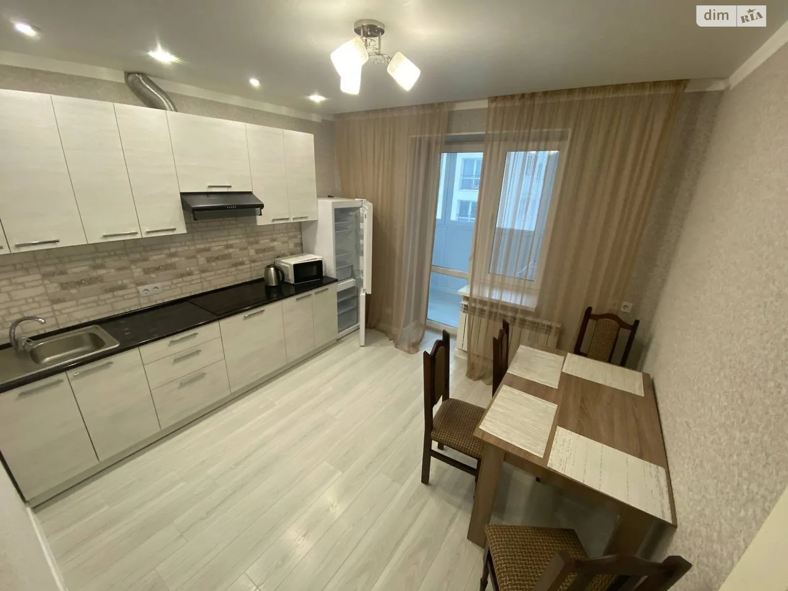 Продається 1-кімнатна квартира 50 кв. м у Вінниці, вул. Миколаївська - фото 1