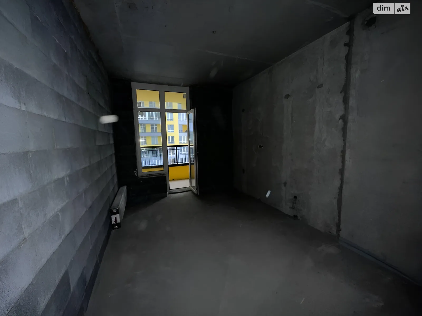 Продается 1-комнатная квартира 37 кв. м в Киеве, ул. Кадетский Гай, 12 - фото 1