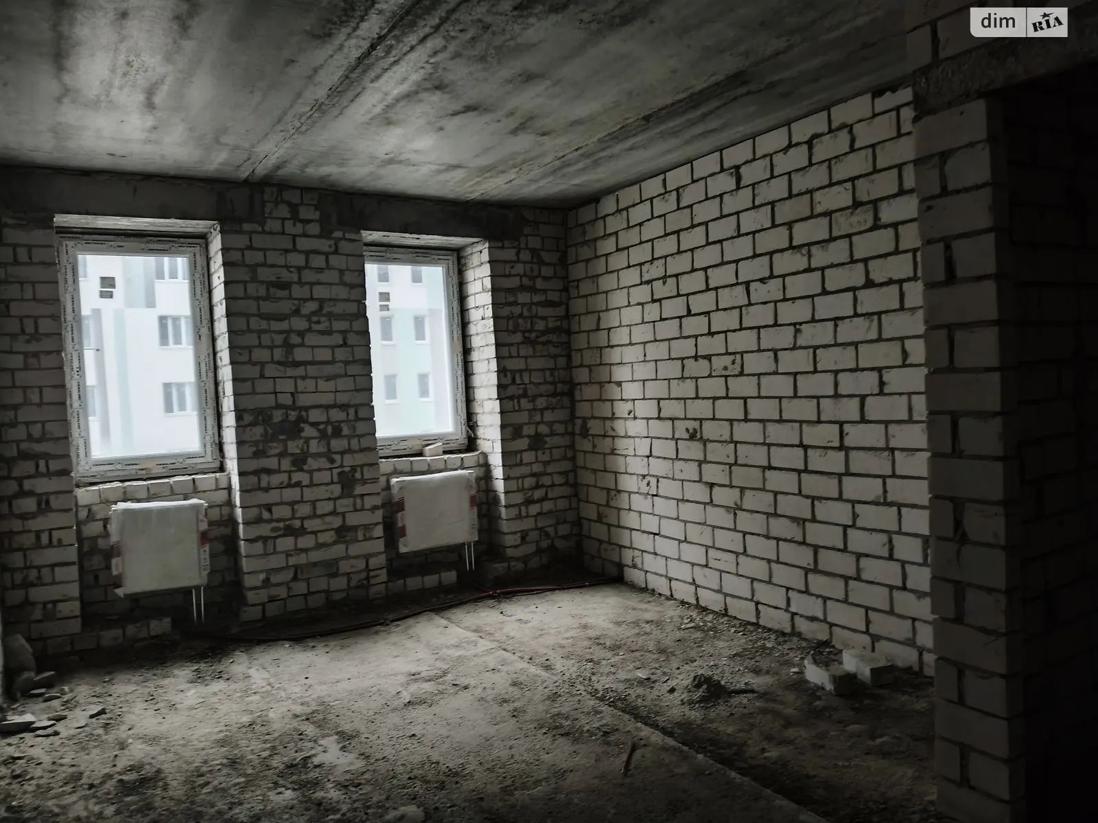 Продается 1-комнатная квартира 42.2 кв. м в Харькове, ул. Заливная, 10 - фото 1