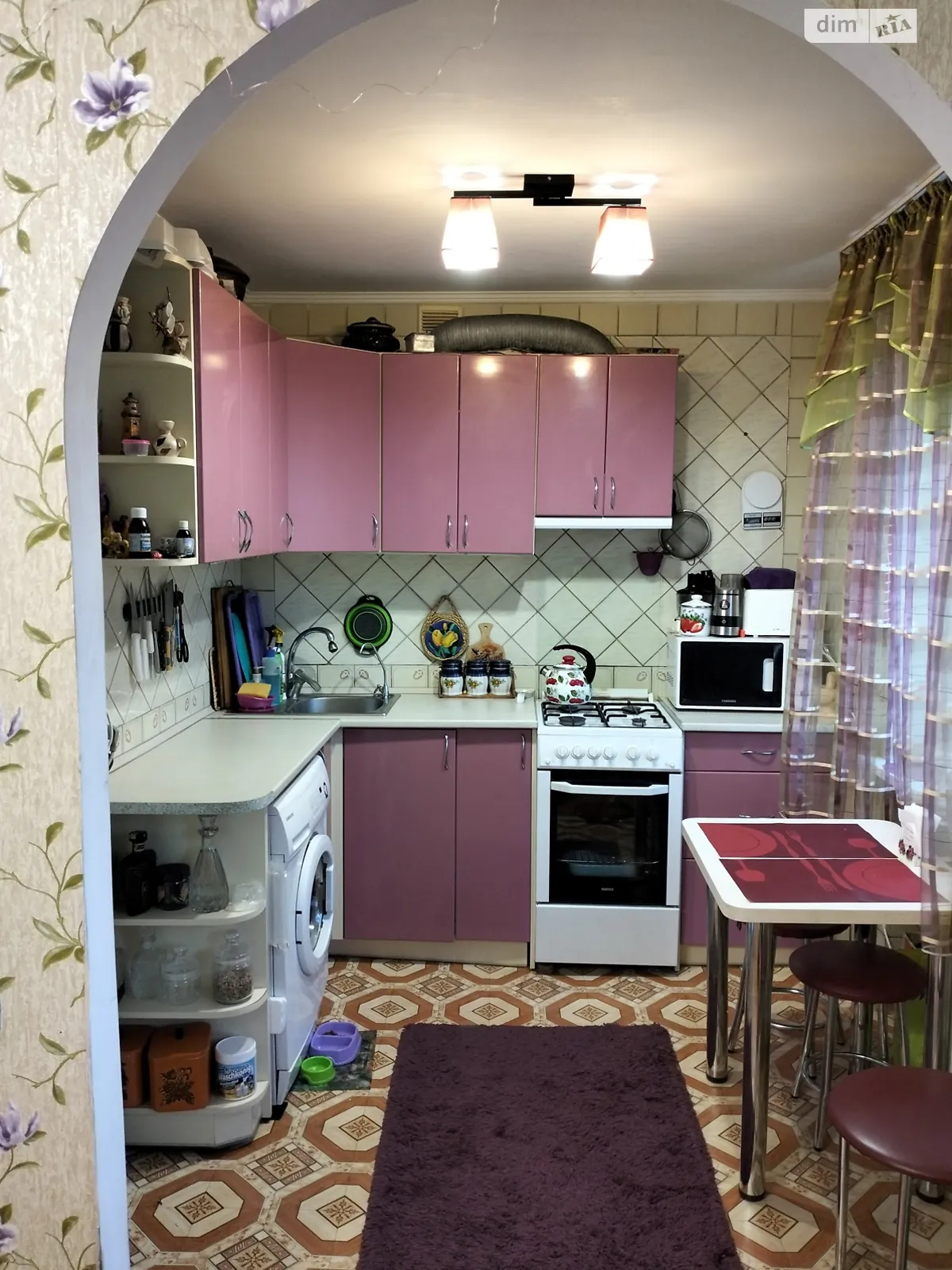 Продається 2-кімнатна квартира 44.4 кв. м у Кременчуку, пров. Квітки Цісик (Толстого) - фото 1
