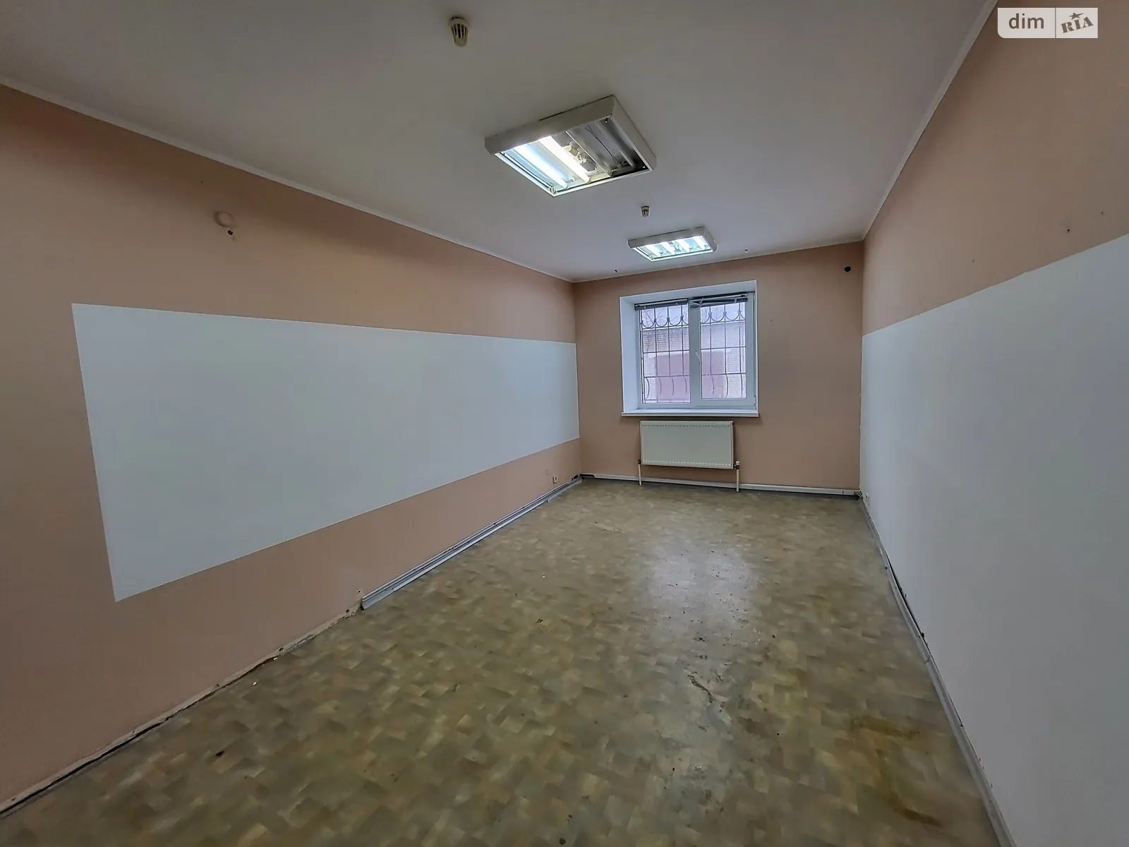 Здається в оренду офіс 16.9 кв. м в бізнес-центрі, цена: 6422 грн - фото 1