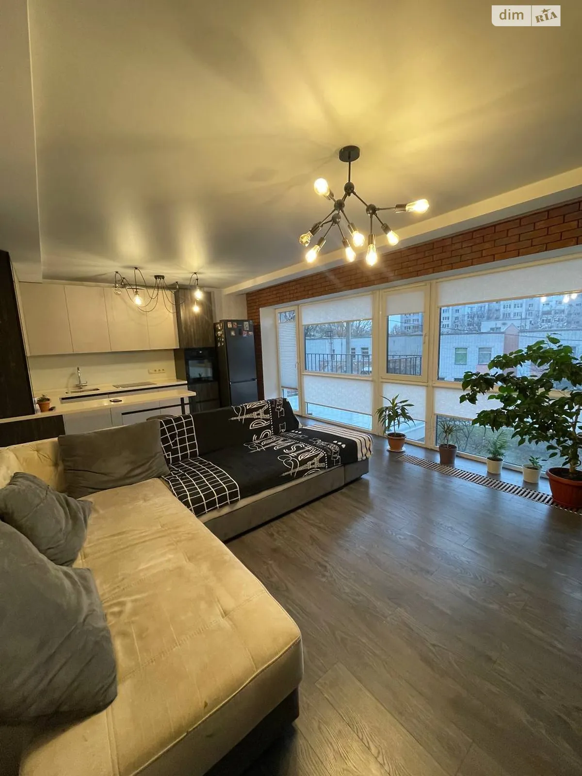 Продается 3-комнатная квартира 87 кв. м в Днепре, цена: 83500 $ - фото 1