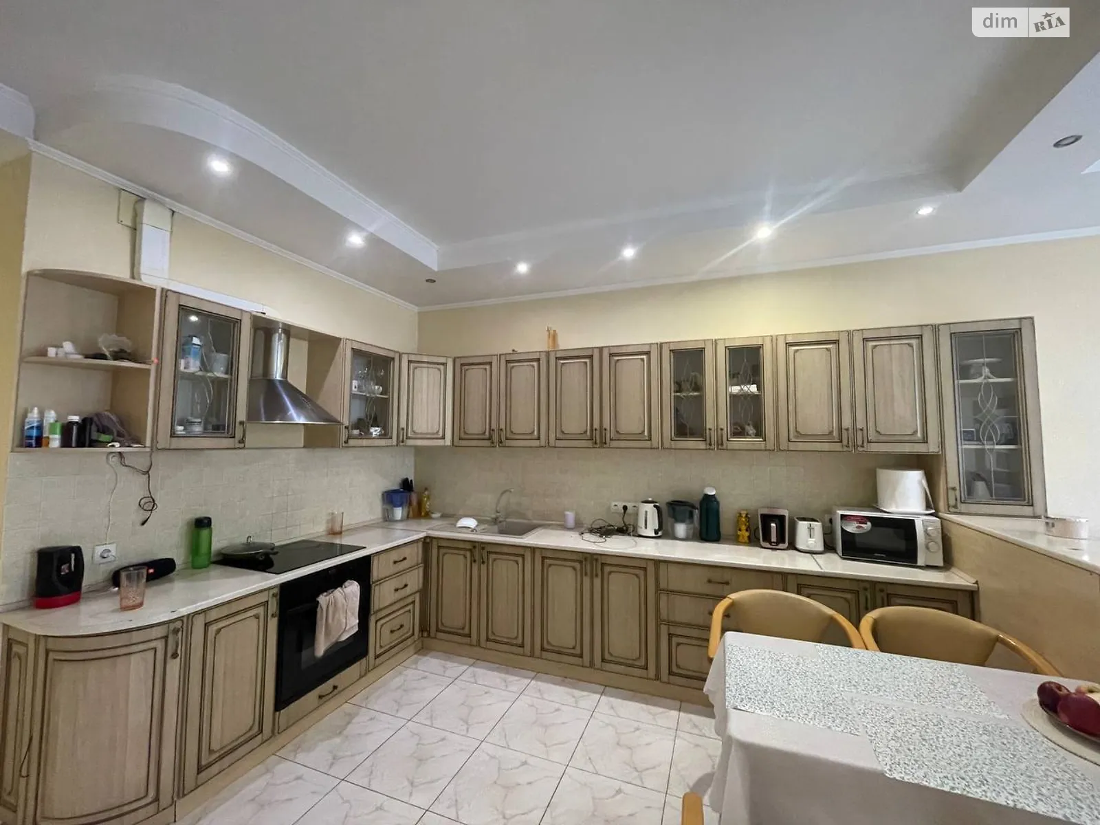Продается 2-комнатная квартира 97.6 кв. м в Одессе, ул. Генуэзская, 5 - фото 1