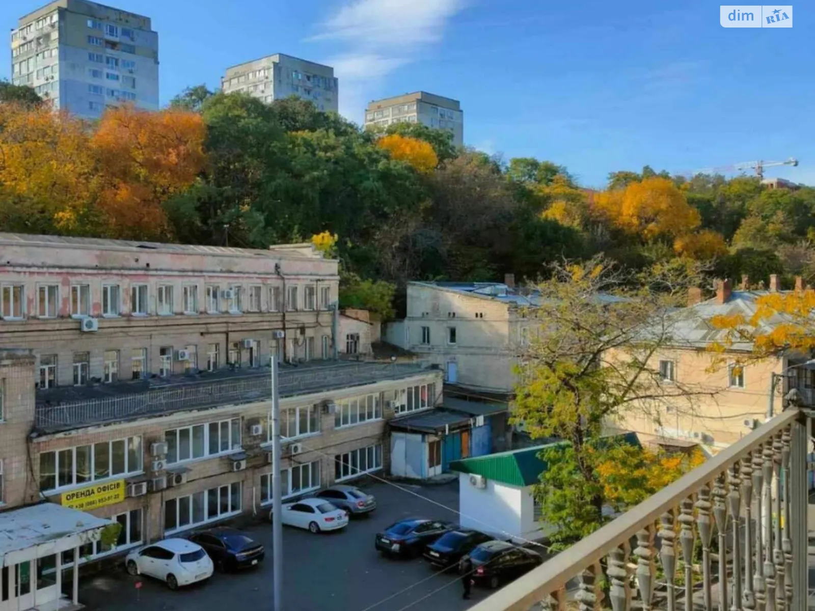 Продається 1-кімнатна квартира 25.7 кв. м у Одесі, вул. Приморська, 22 - фото 1