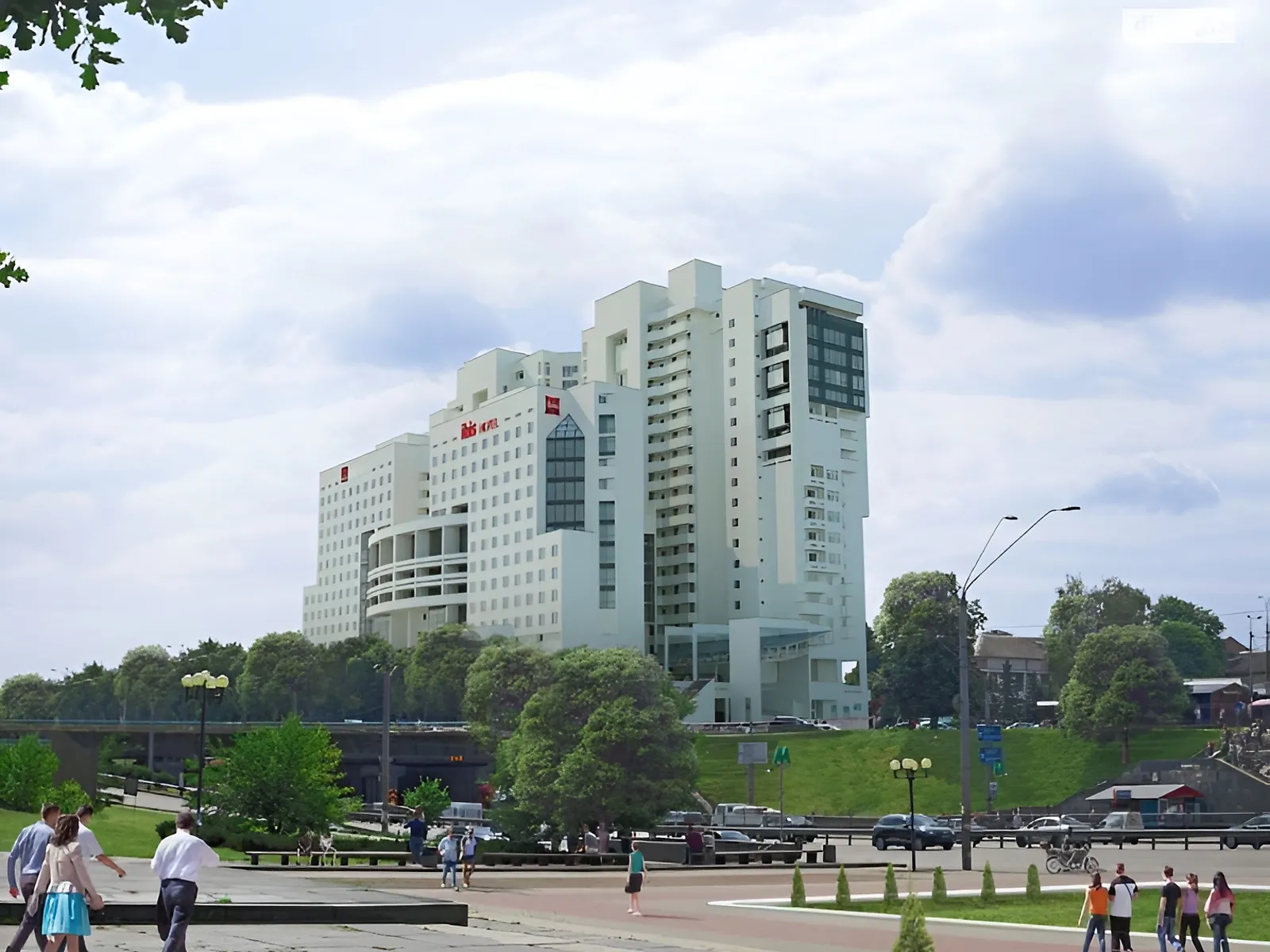 Продается 1-комнатная квартира 65.4 кв. м в Киеве, просп. Берестейский(Победы), 55А - фото 1