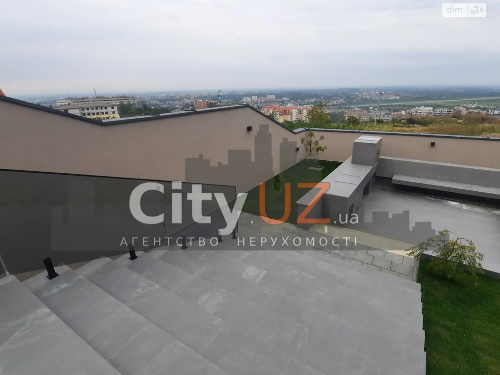 Продается одноэтажный дом 135 кв. м с бассейном, цена: 440000 $ - фото 1