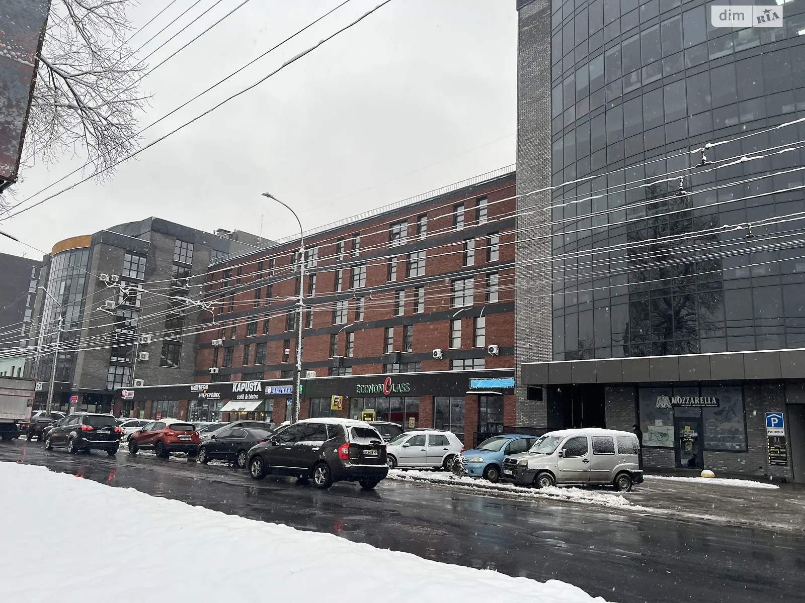 Сдается в аренду помещения свободного назначения 100.8 кв. м в 5-этажном здании, цена: 20160 грн - фото 1