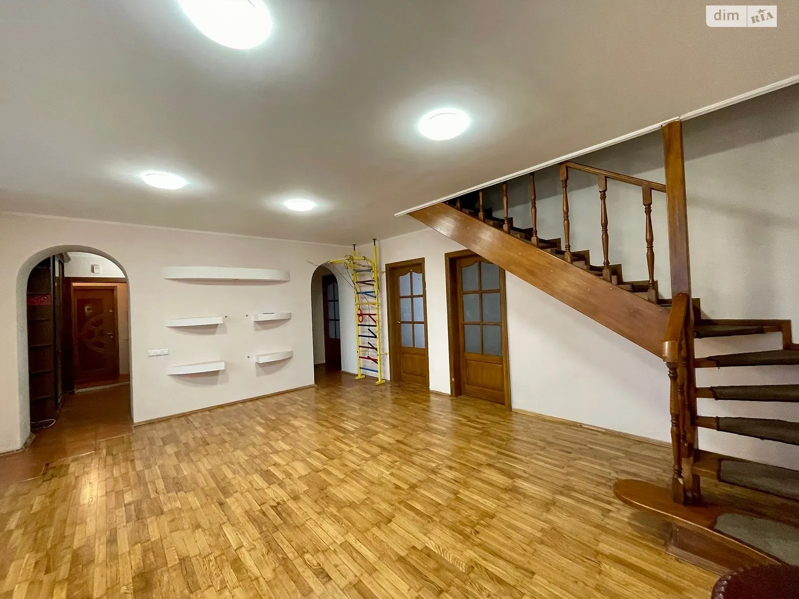 Продается 6-комнатная квартира 150.4 кв. м в Киеве, ул. Гоголевская, 27 - фото 1