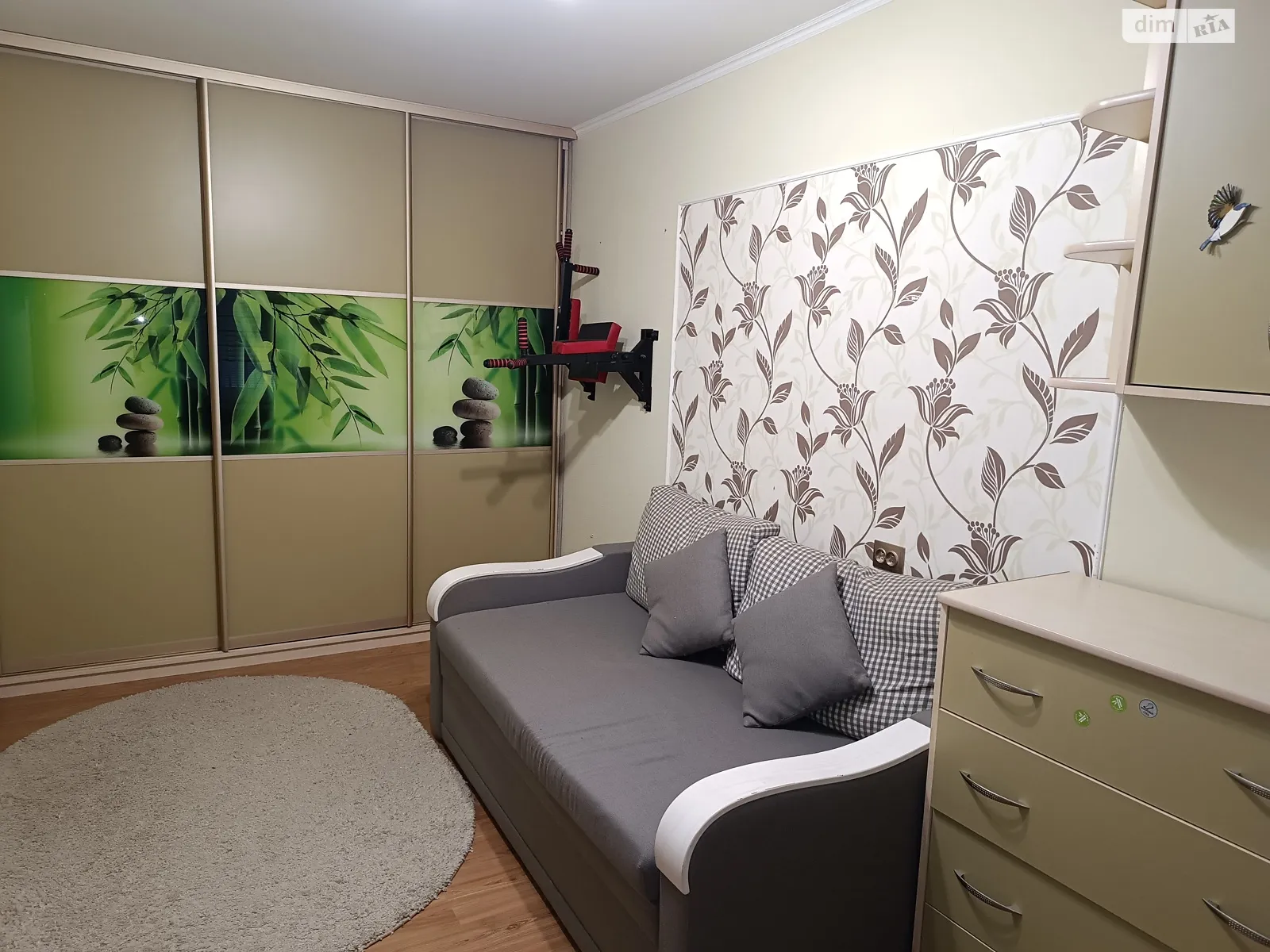 Продається 2-кімнатна квартира 46 кв. м у Кременчуку, цена: 32999 $ - фото 1
