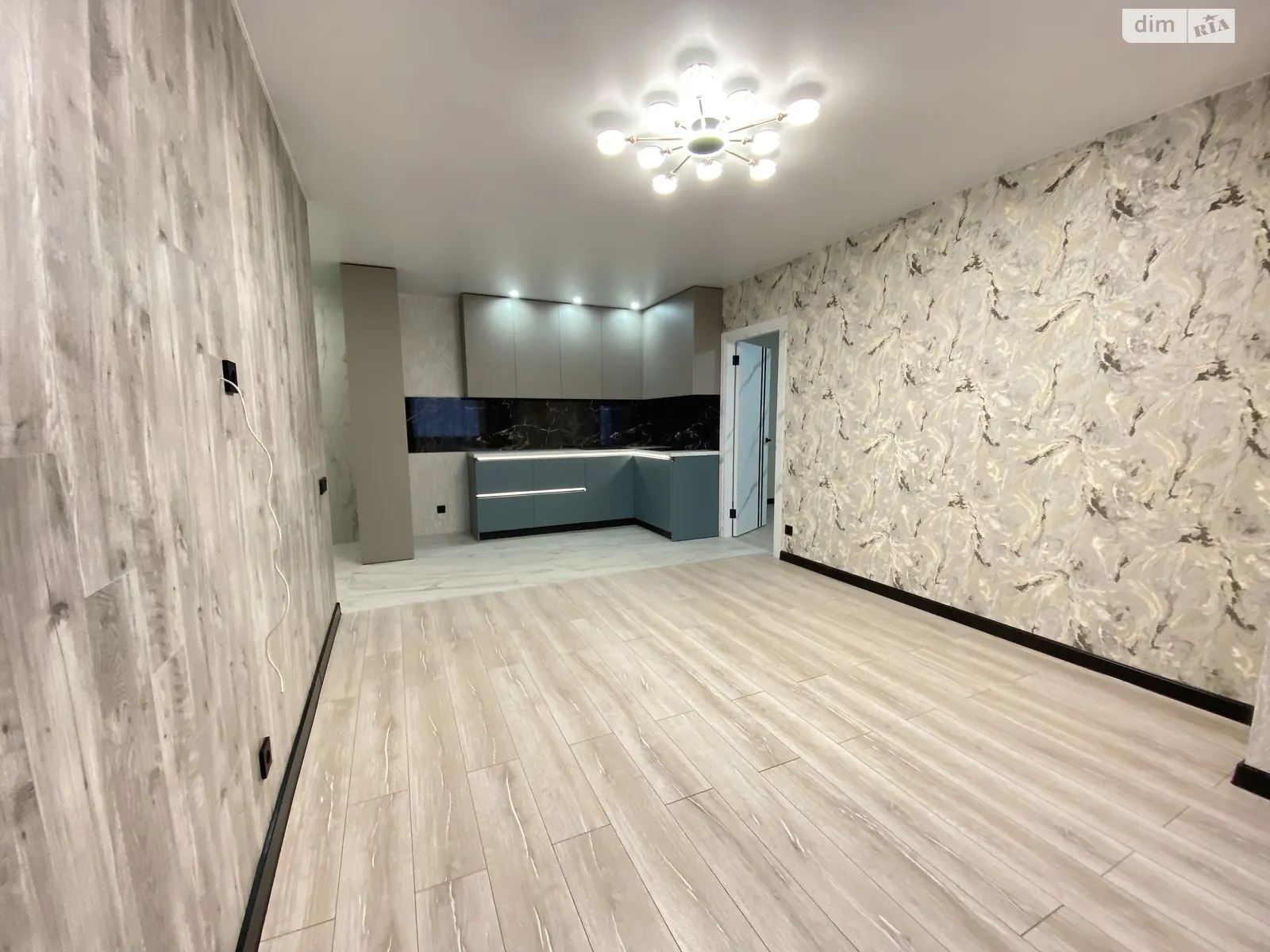 Продається 2-кімнатна квартира 65 кв. м у Харкові, вул. Борткевича, 11 - фото 1