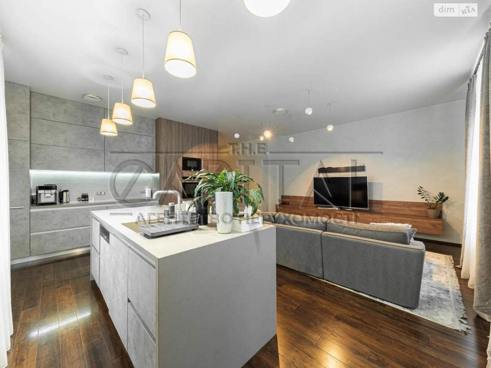 Продается 2-комнатная квартира 124.1 кв. м в Киеве, ул. Протасов Яр, 8 корпус 5 - фото 1