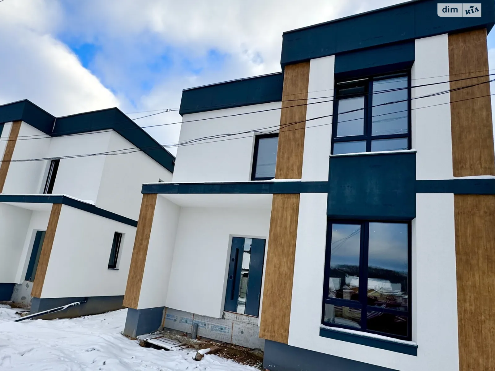 Продается дом на 2 этажа 125 кв. м с балконом, цена: 140000 $ - фото 1