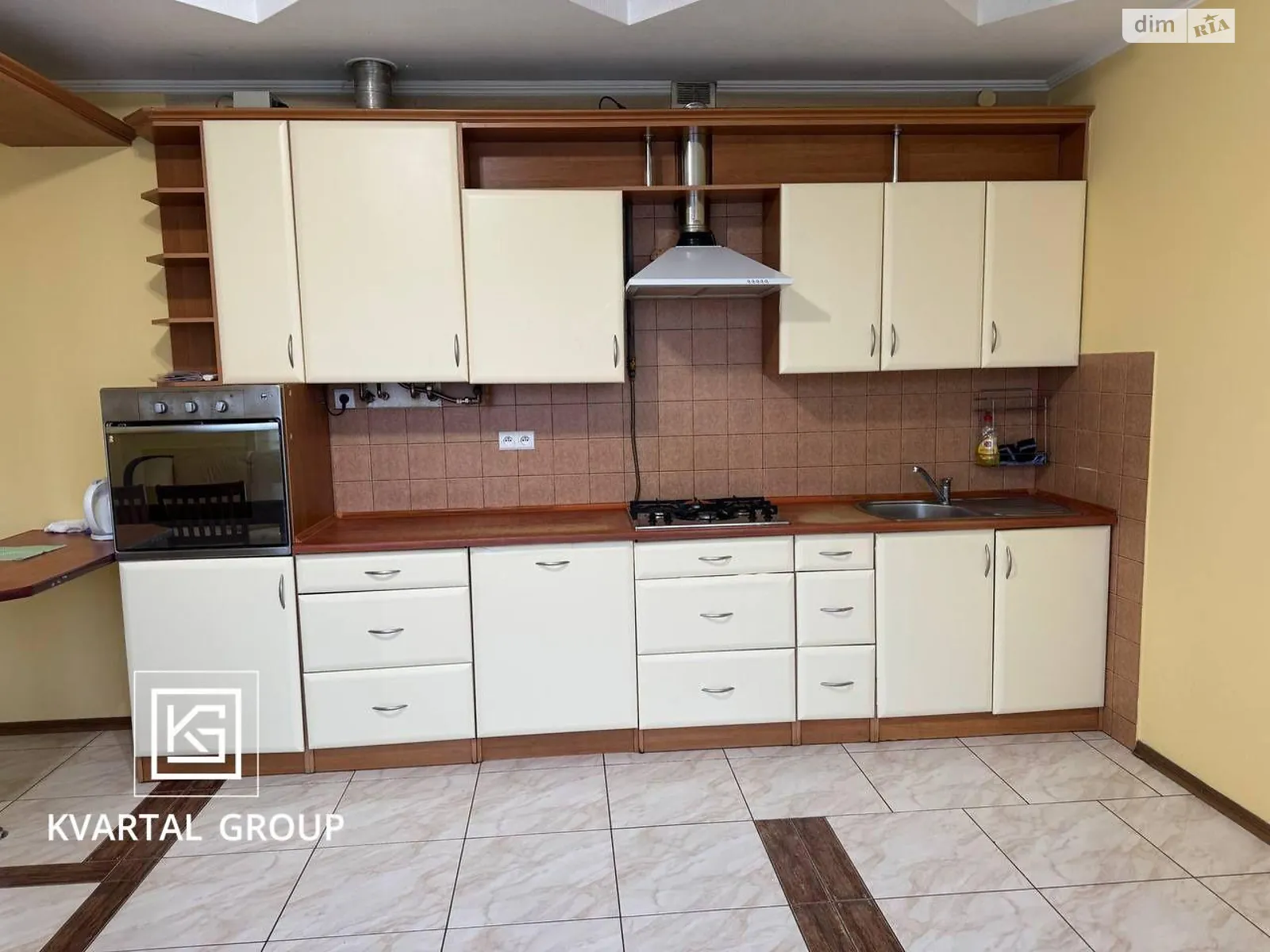 Сдается в аренду 4-комнатная квартира 150 кв. м в Львове, ул. Рудницкого Академика, 21 - фото 1