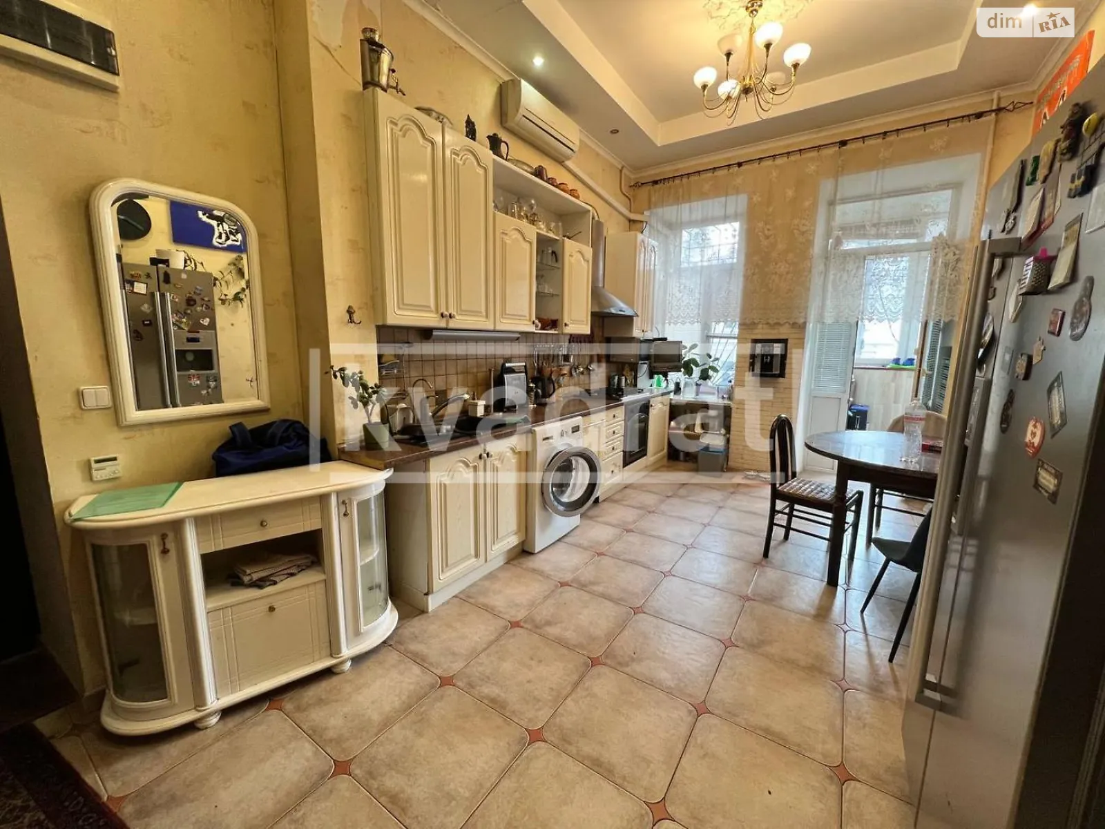 Сдается в аренду 2-комнатная квартира 80 кв. м в Киеве, ул. Хорива, 31А - фото 1