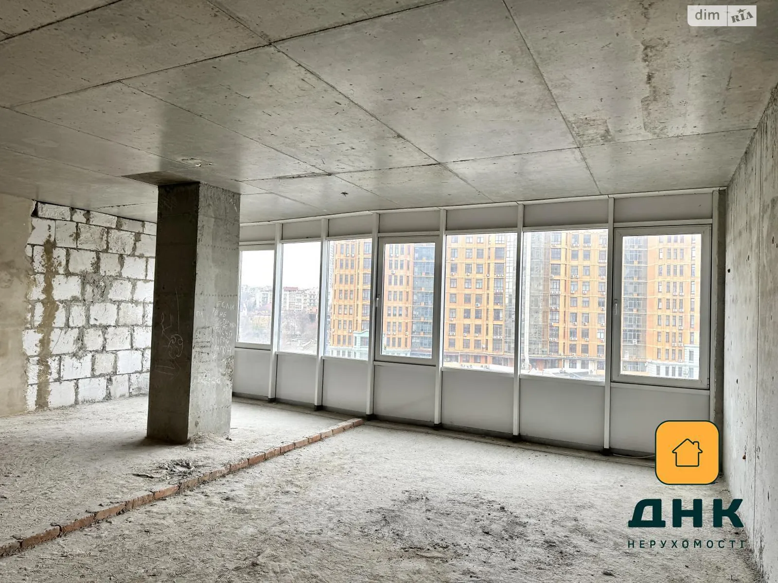 Продается 3-комнатная квартира 83.7 кв. м в Одессе, ул. Генуэзская, 5 - фото 1