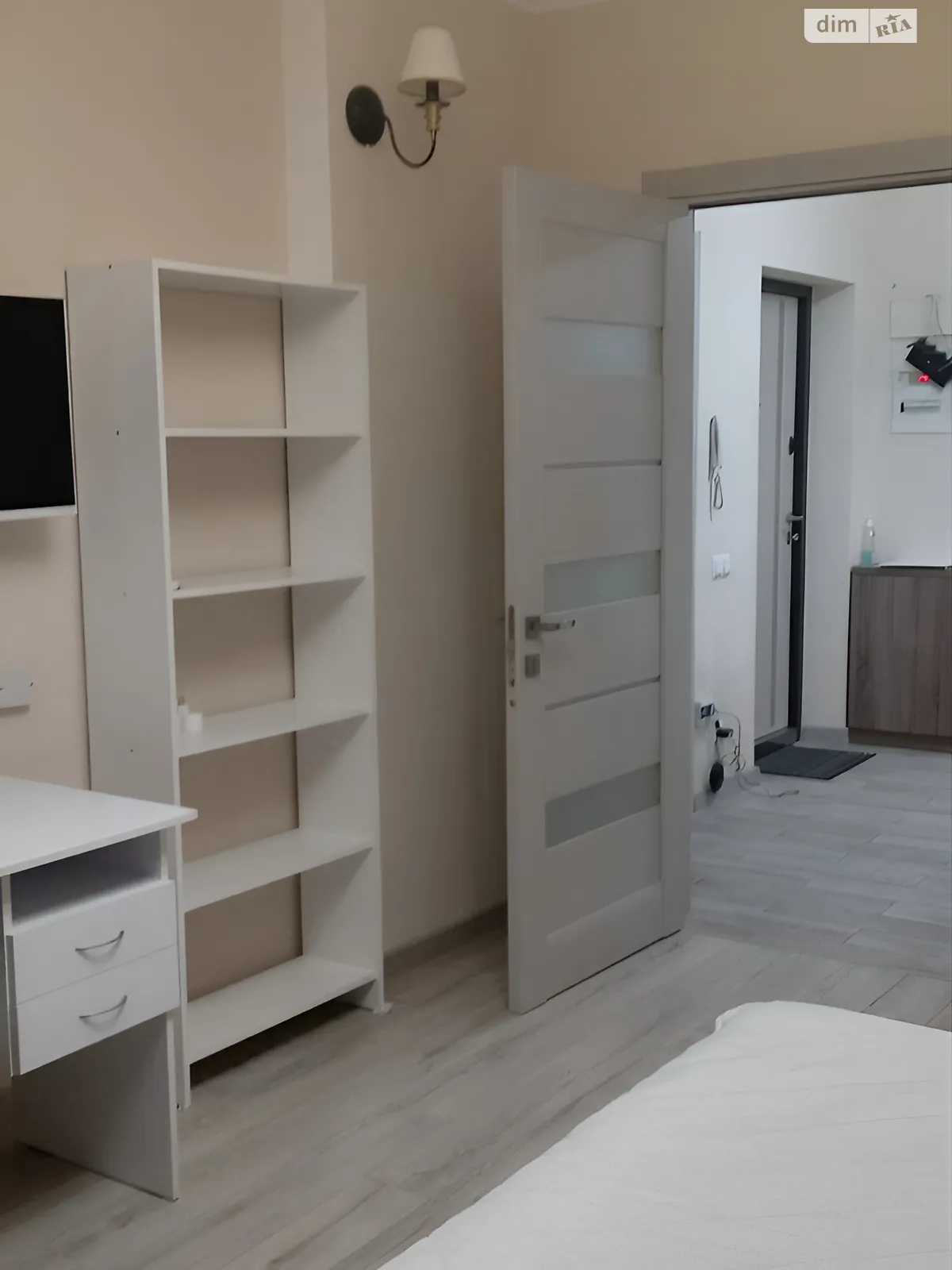 Сдается в аренду 3-комнатная квартира 90 кв. м в Львове, цена: 700 € - фото 1