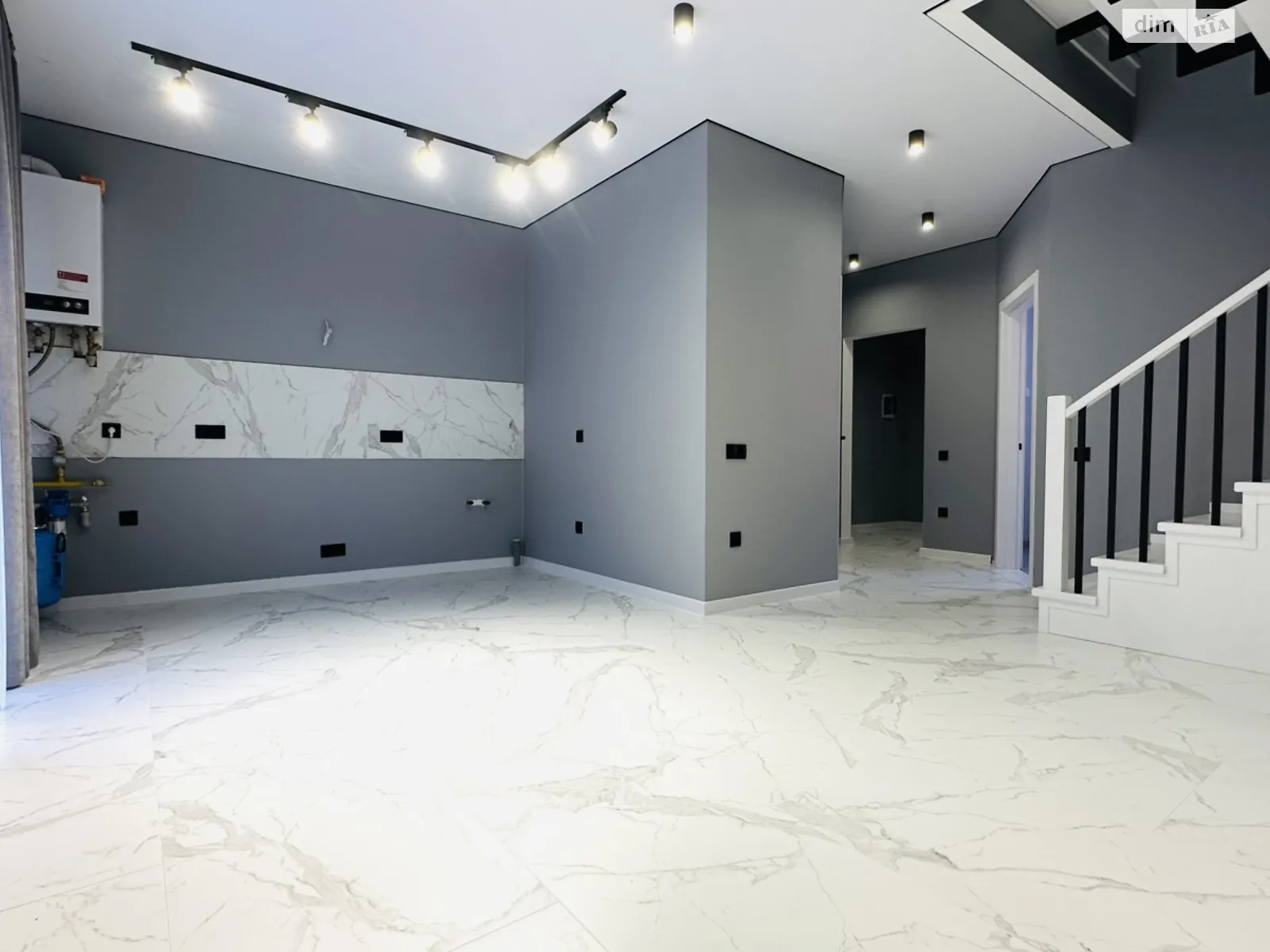 Зарванці, цена: 85000 $ - фото 1