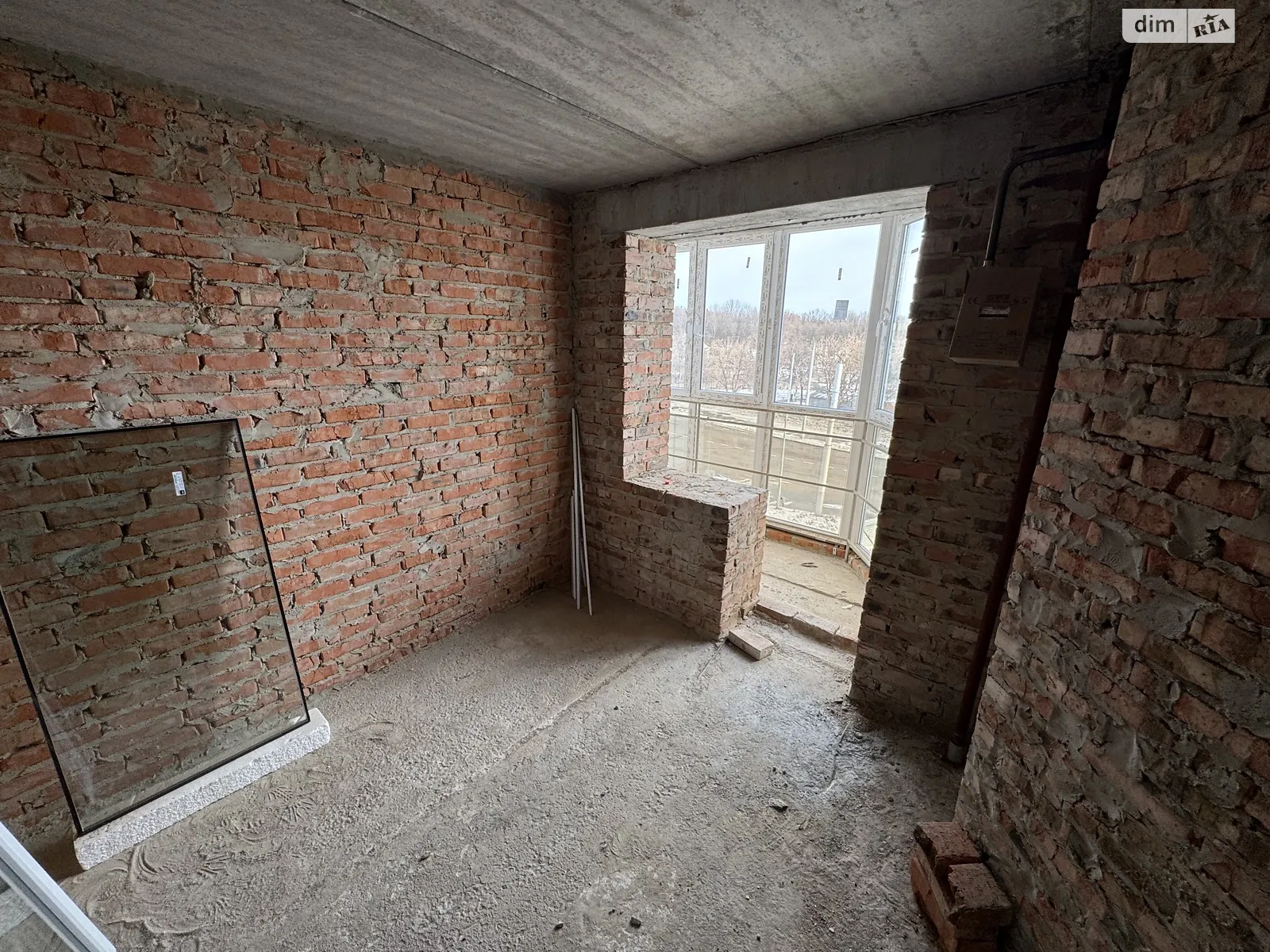 Продається 1-кімнатна квартира 45 кв. м у Полтаві, вул. Весняна, 9 - фото 1