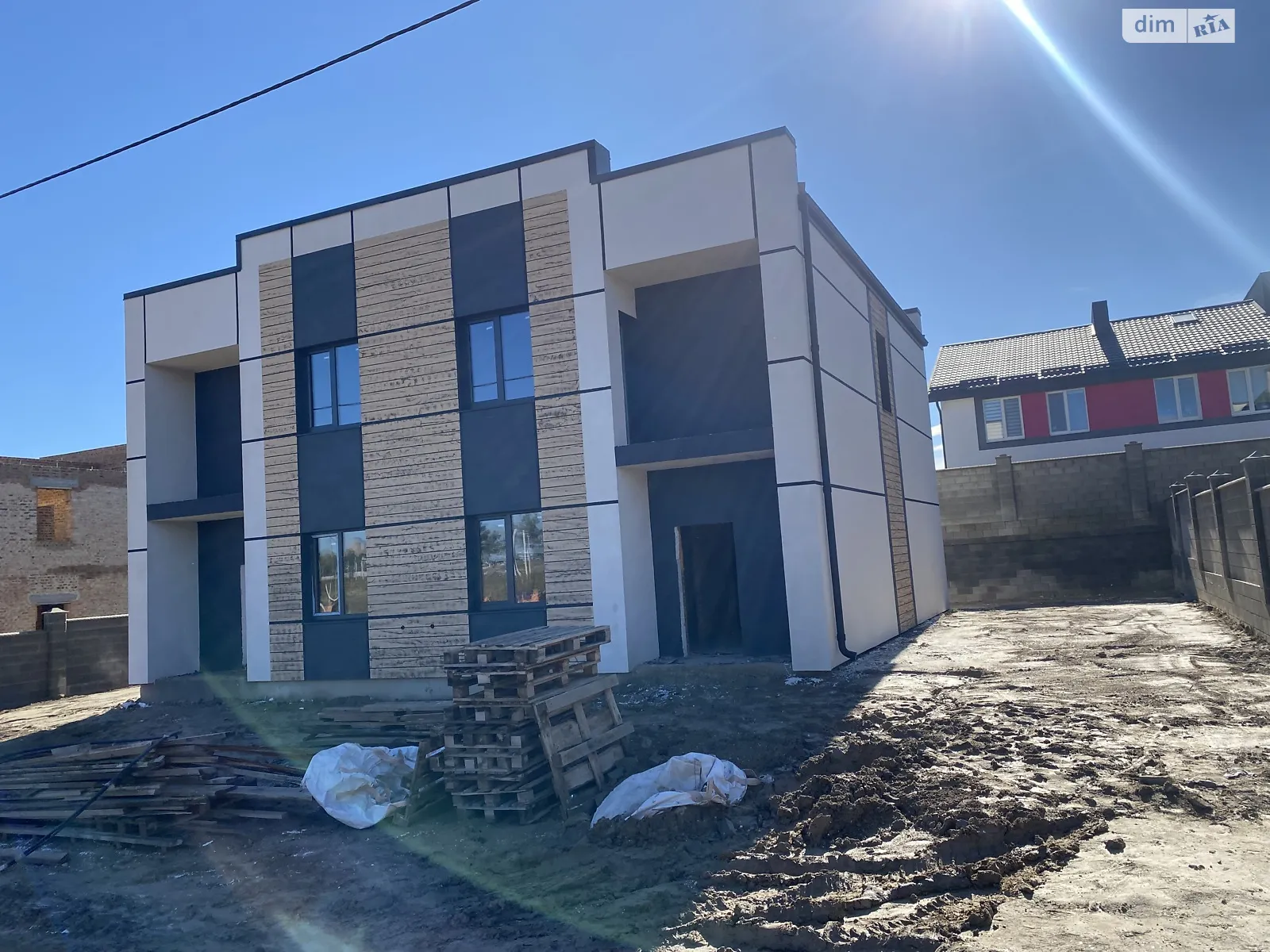 Продается часть дома 120 кв. м с мансардой, цена: 80000 $ - фото 1