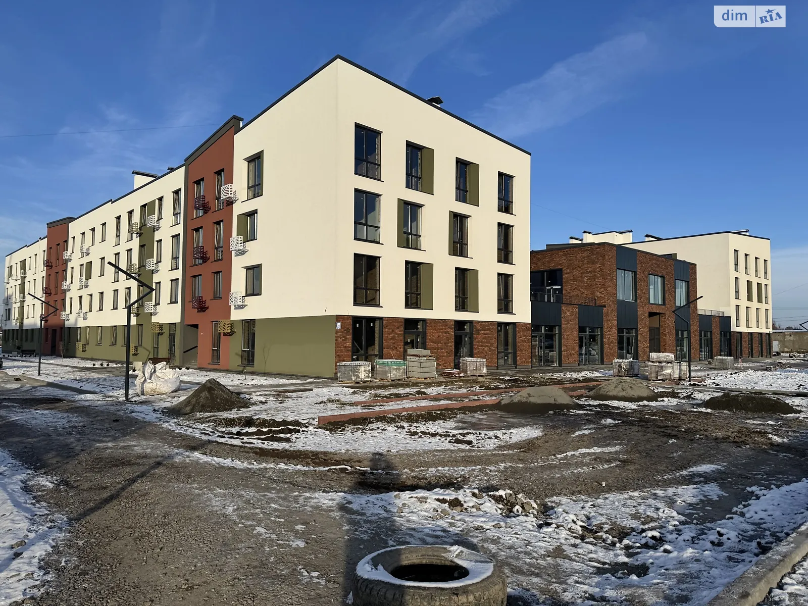Продается 1-комнатная квартира 38 кв. м в Квасилове, ул. Перспективная, 1 - фото 1