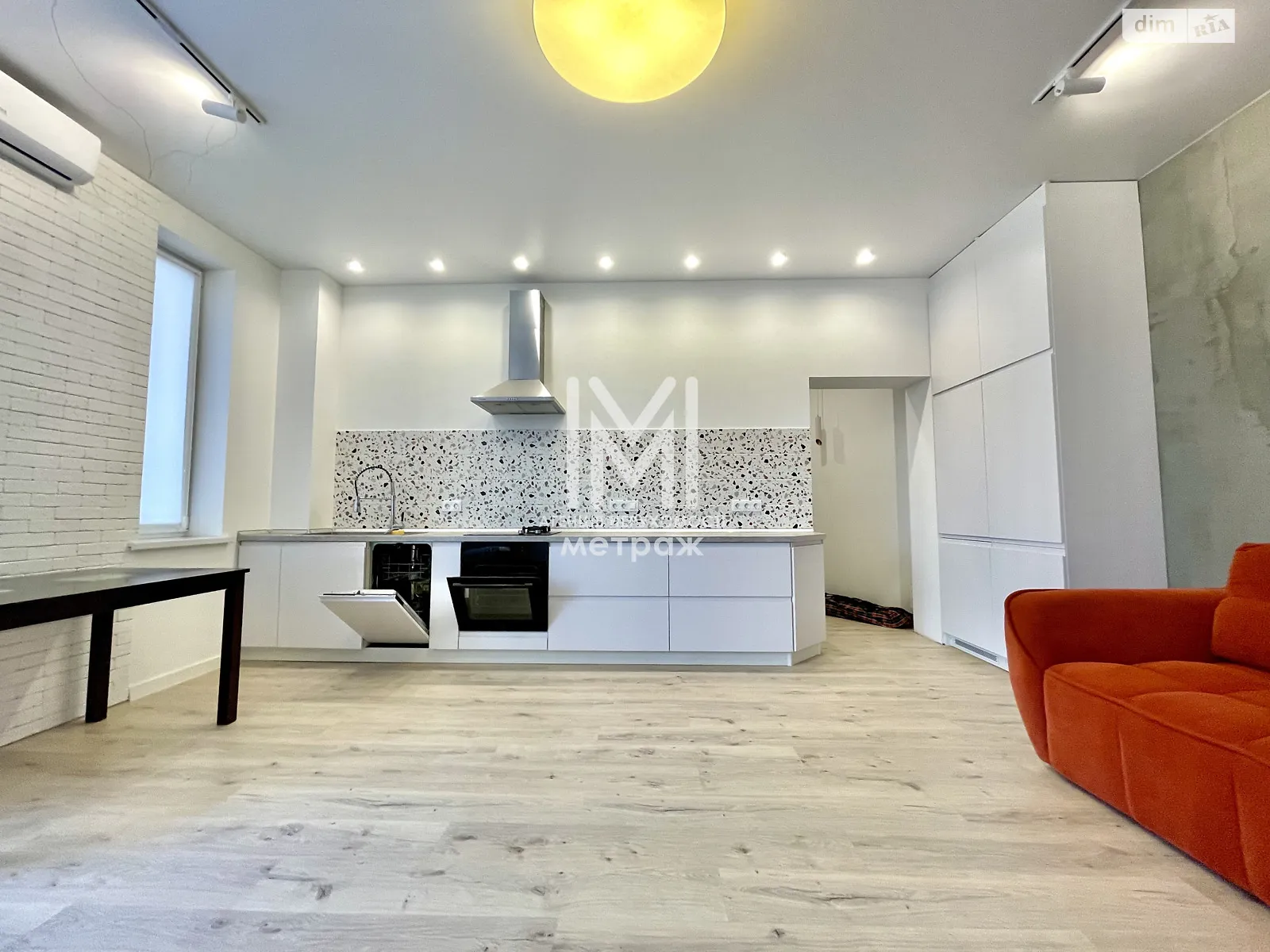 Продается 3-комнатная квартира 83 кв. м в Харькове, цена: 68000 $ - фото 1