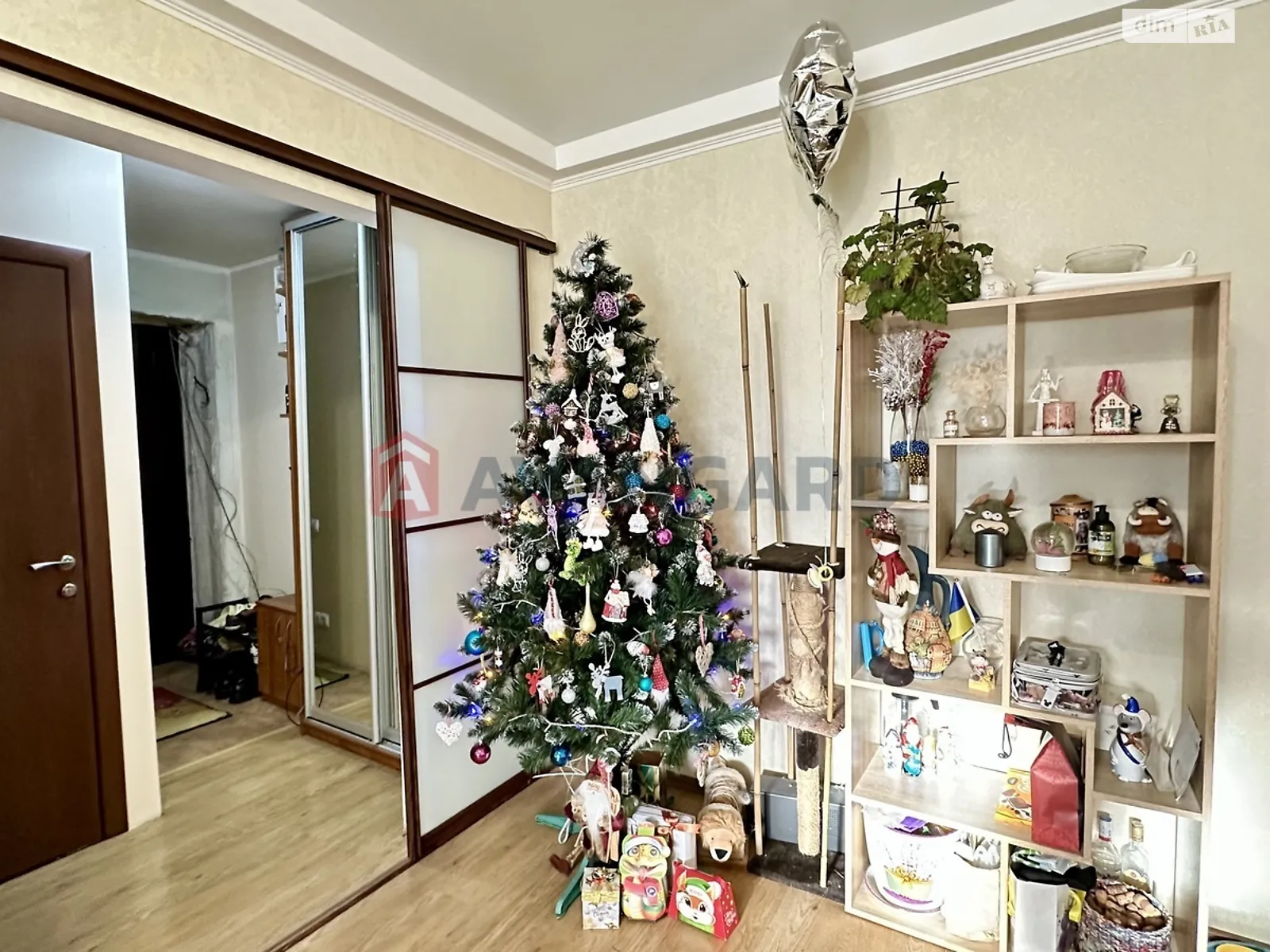 Продается 3-комнатная квартира 57.8 кв. м в Днепре, ул. Мамая казака - фото 1