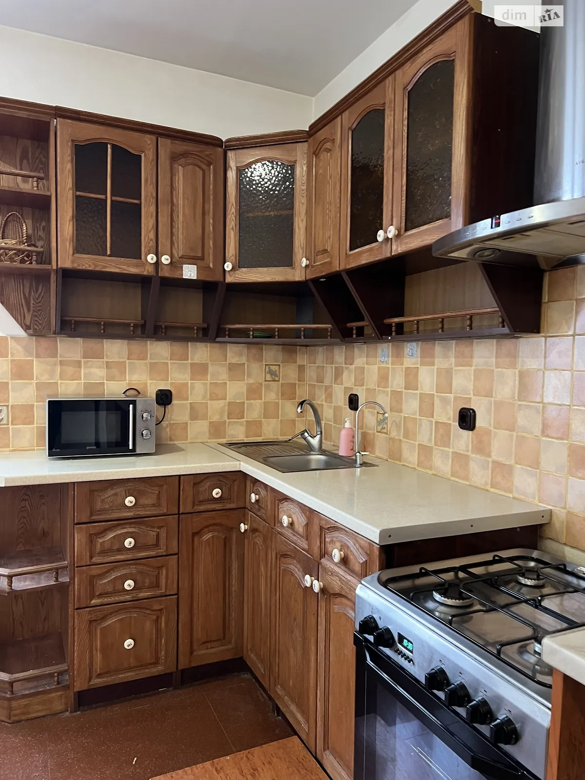 Продается 4-комнатная квартира 180 кв. м в Ужгороде, ул. Довженко, 4 - фото 1