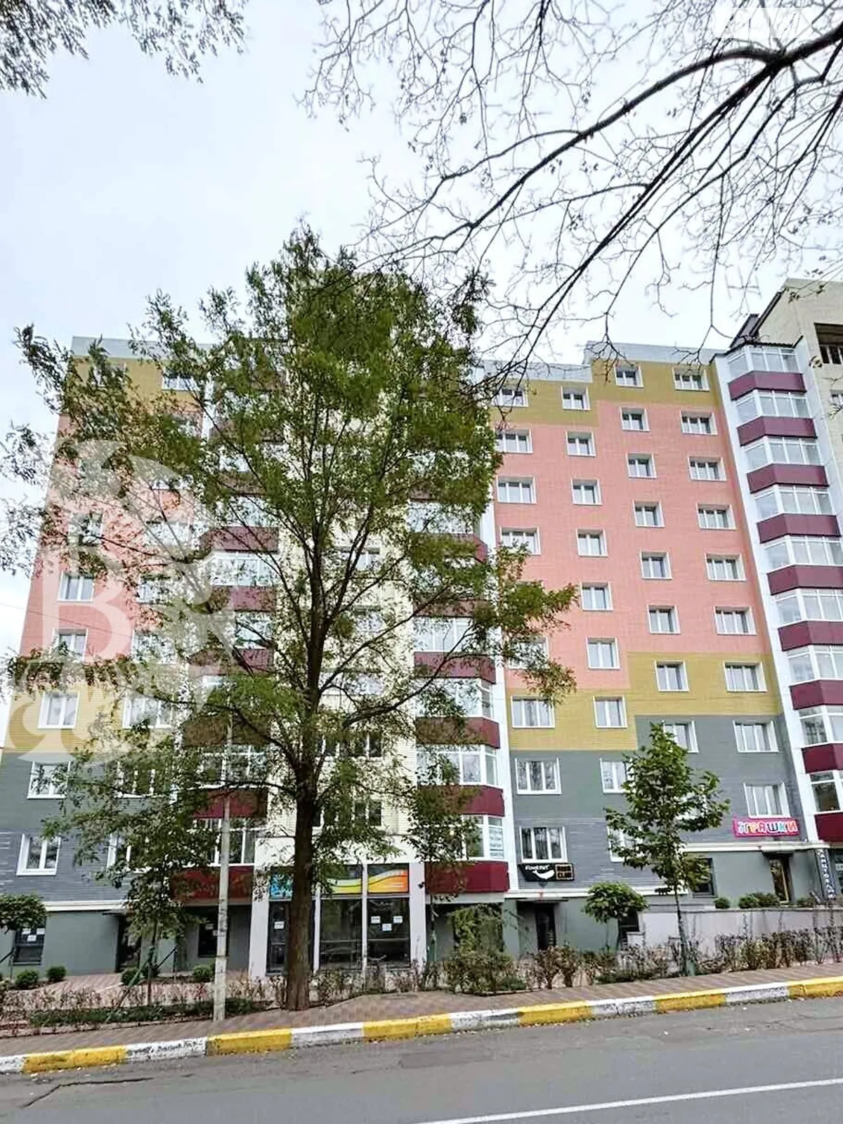 Продається 1-кімнатна квартира 38 кв. м у  - фото 3