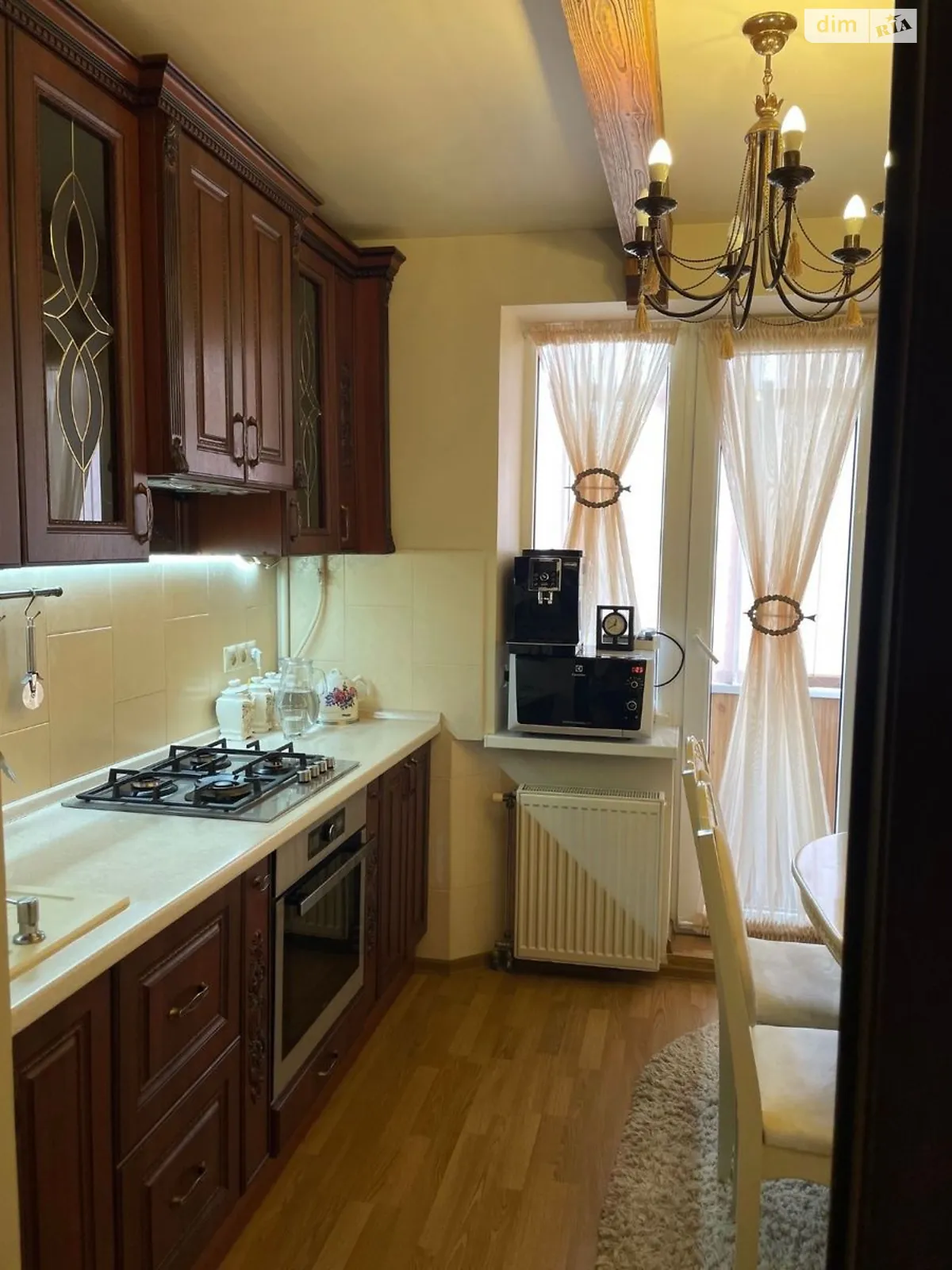 Продается 2-комнатная квартира 132.5 кв. м в Ужгороде, ул. Владимирская - фото 1