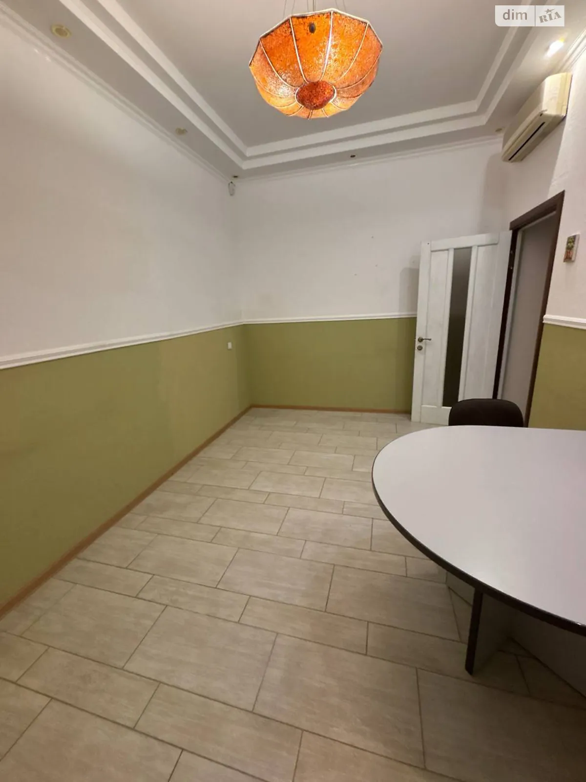 Здається в оренду офіс 18 кв. м в бізнес-центрі, цена: 10000 грн - фото 1