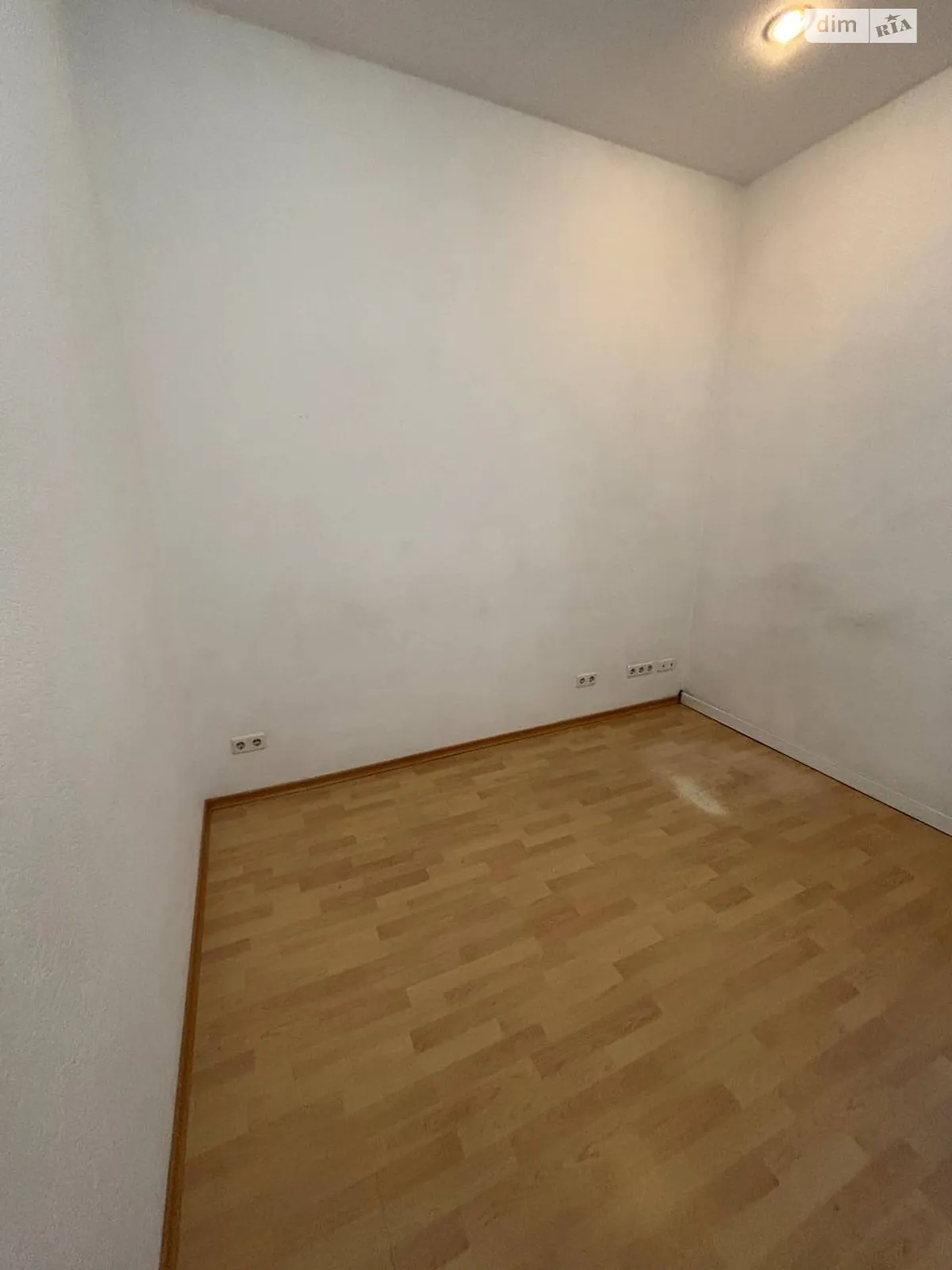 Сдается в аренду офис 16 кв. м в бизнес-центре, цена: 7000 грн - фото 1