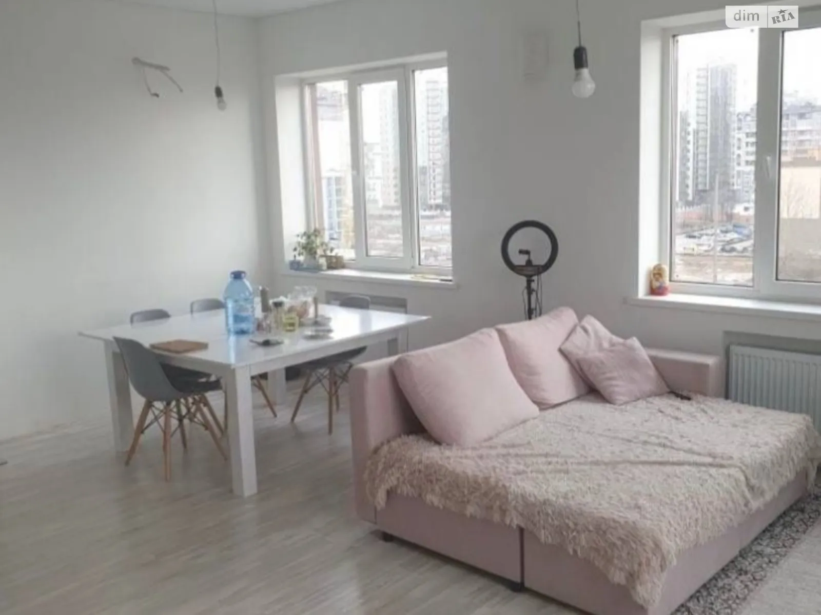 Продається 1-кімнатна квартира 57 кв. м у Крижанівка, цена: 46500 $ - фото 1