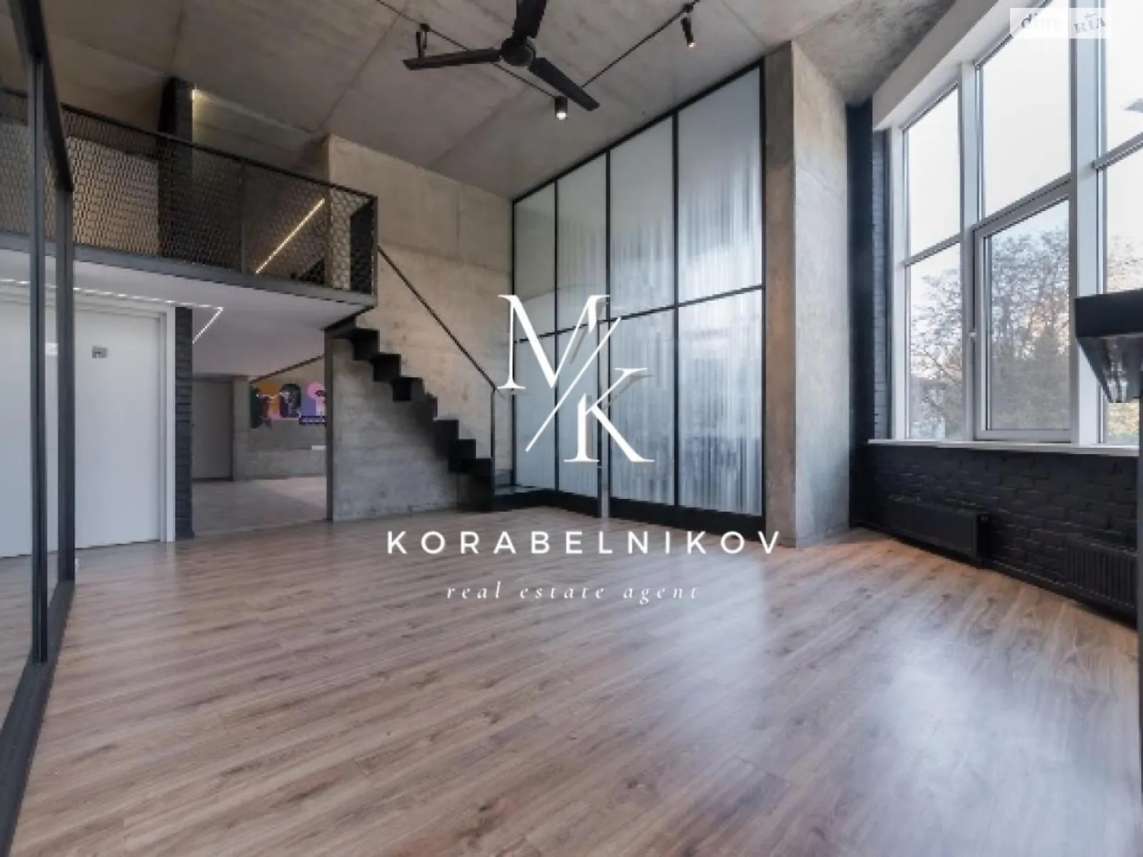 Здається в оренду офіс 160 кв. м в бізнес-центрі, цена: 4000 $ - фото 1