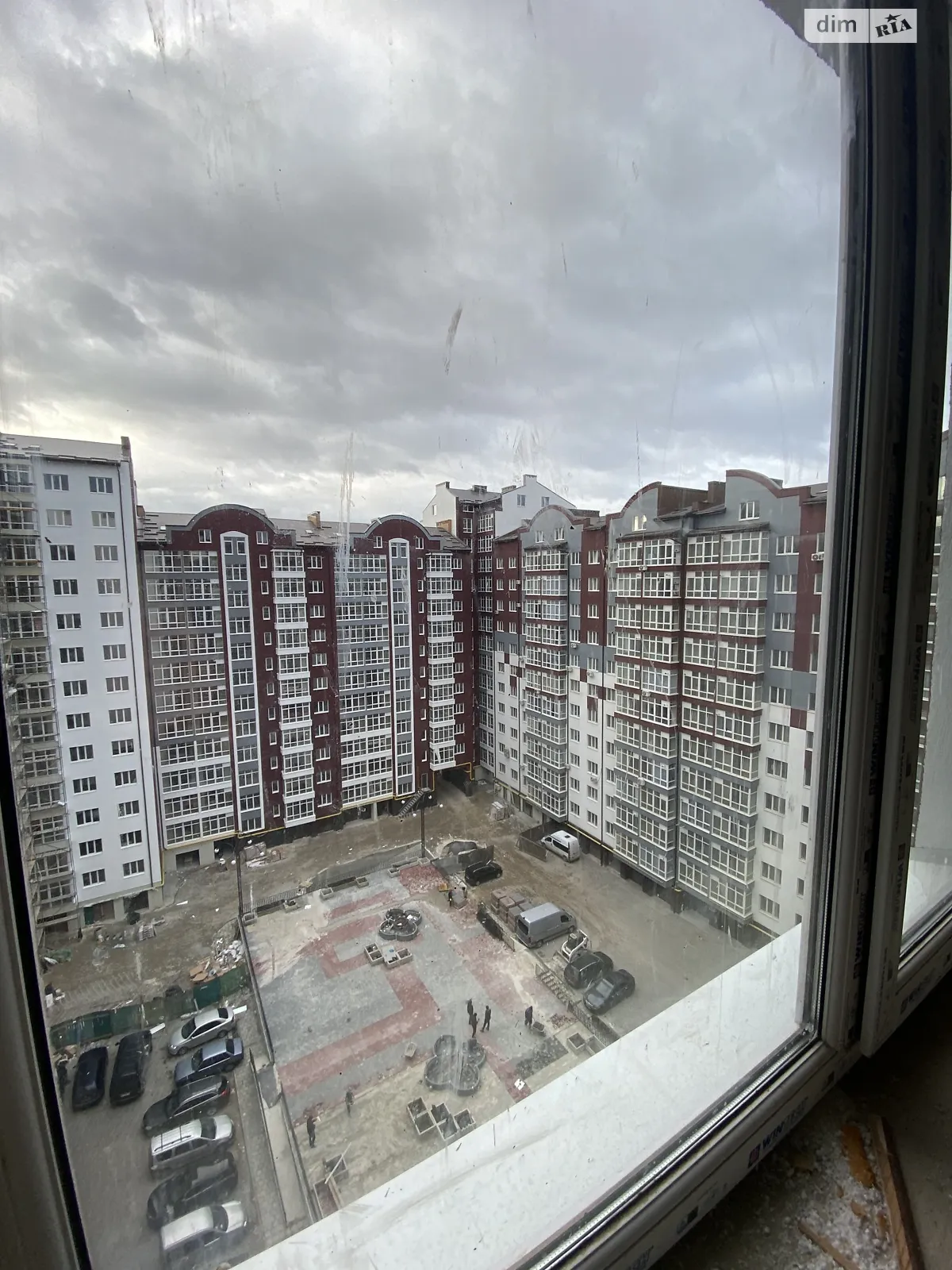 Продається 1-кімнатна квартира 42.8 кв. м у Івано-Франківську, вул. Височана Семена - фото 1